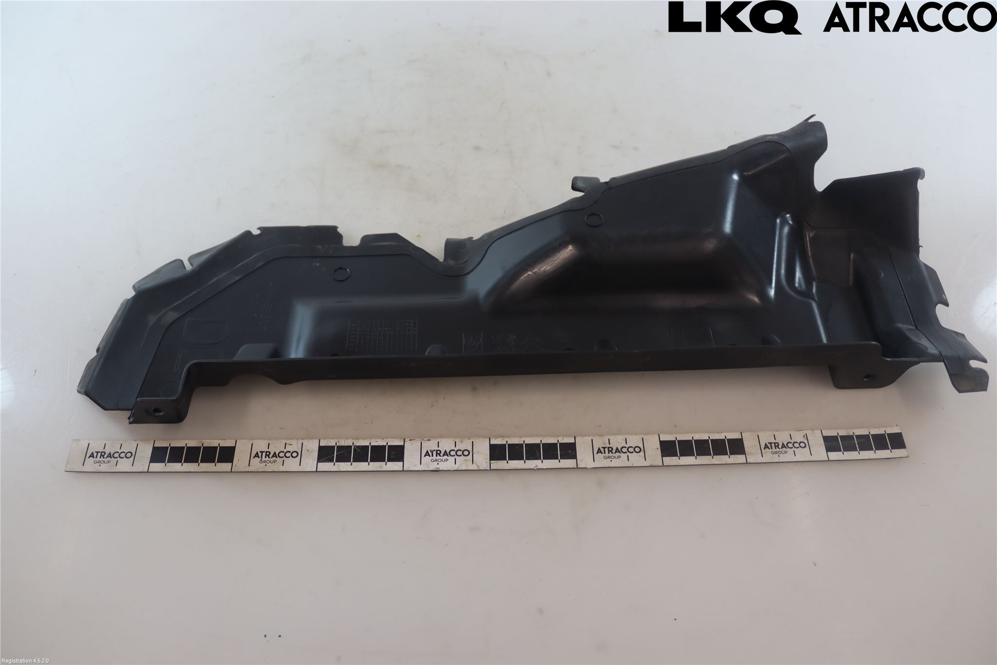 Peugeot 308 08-13 Deflektor Plåt-Plast Kylning