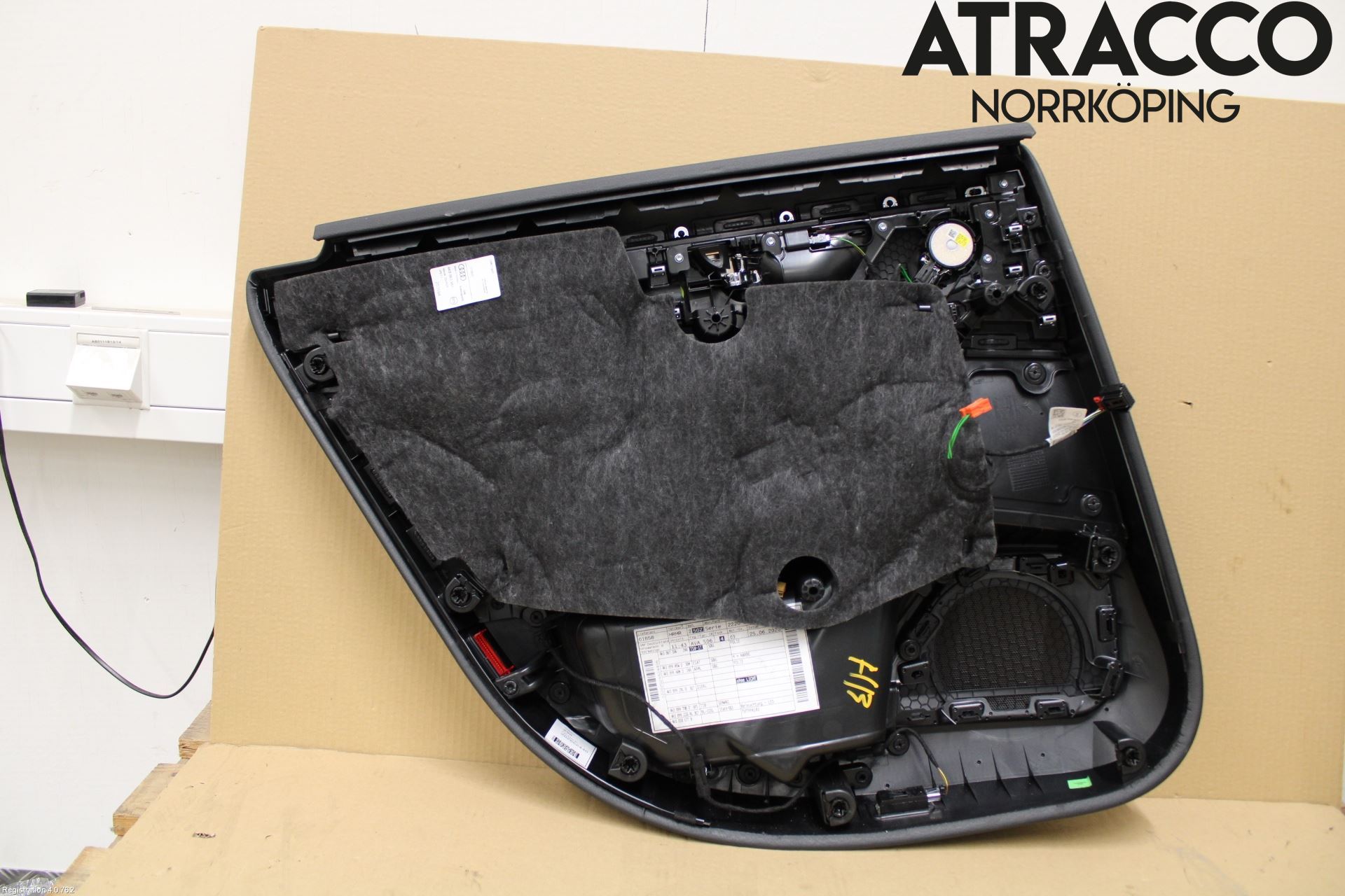 Audi A6 F2/C8 19- Dörrklädsel Hö