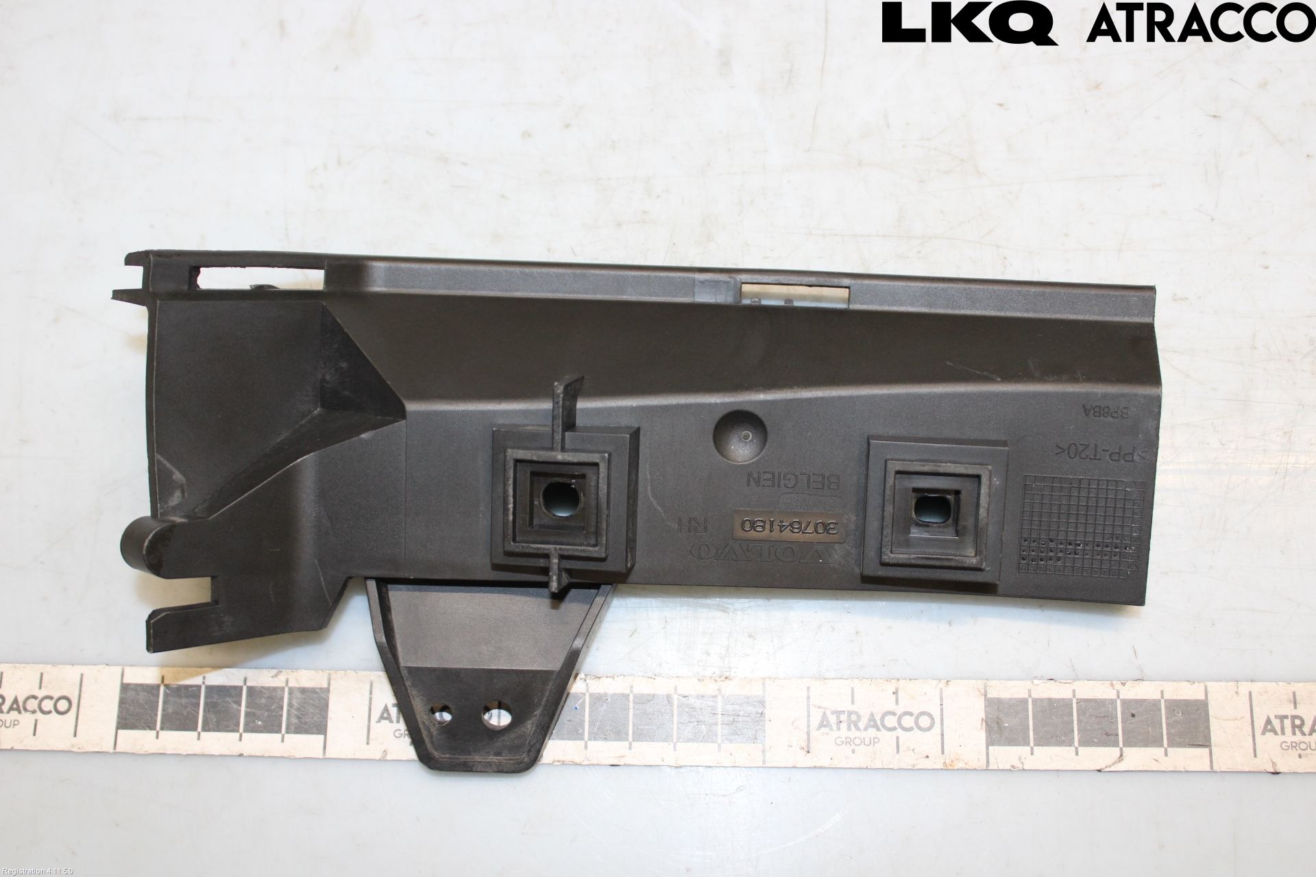 Volvo V50 04-07 Stötfångarfäste Bak Hö