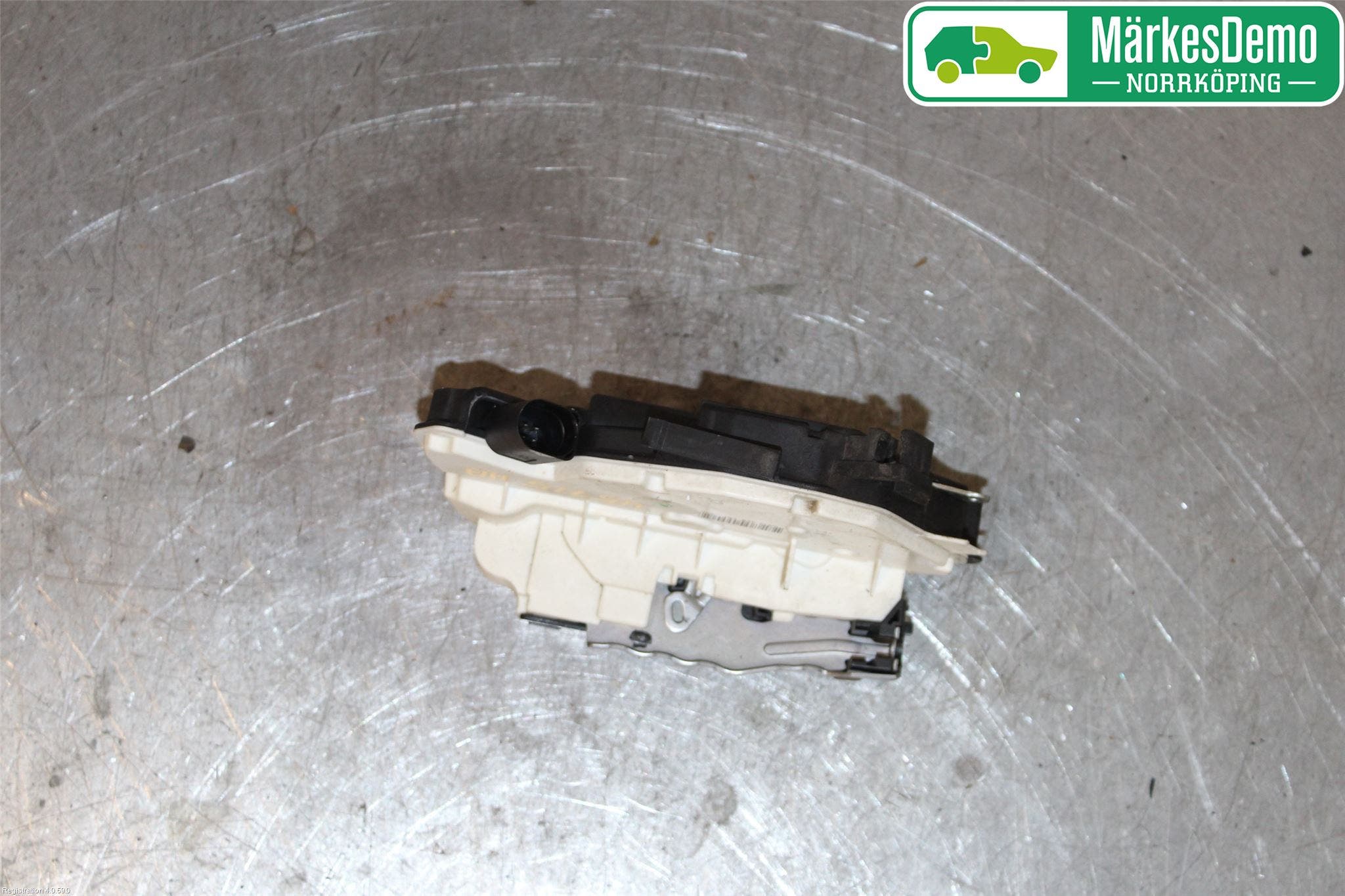 Skoda FABIA 07-14 Låskista-Dörrlås