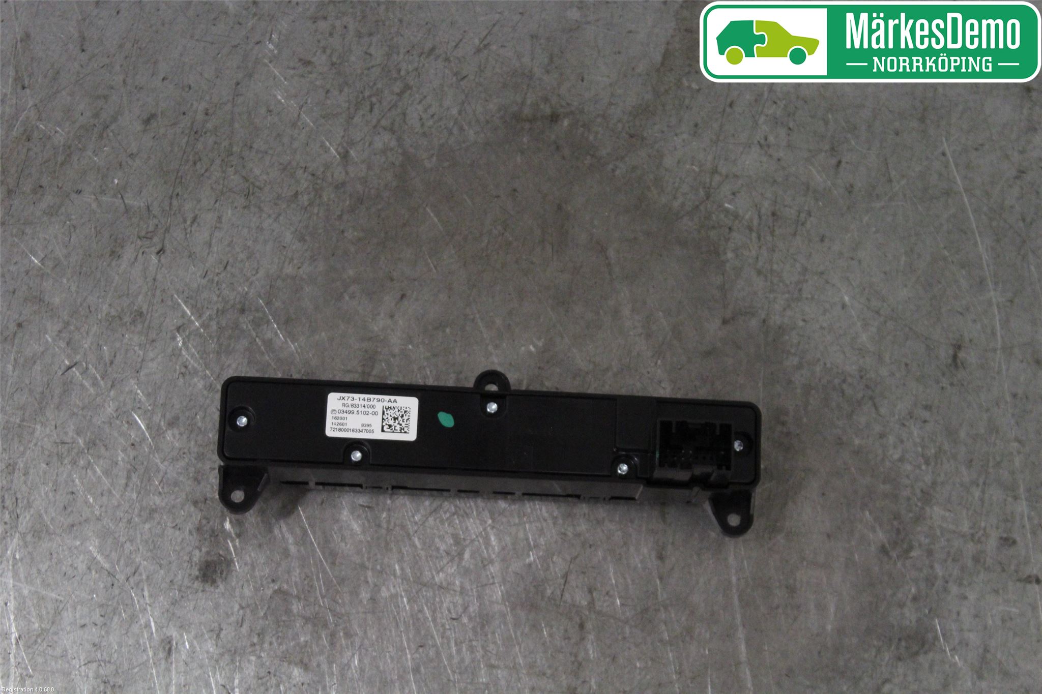 Jaguar XE (X760) 15-24 Strömställare Multifunktion