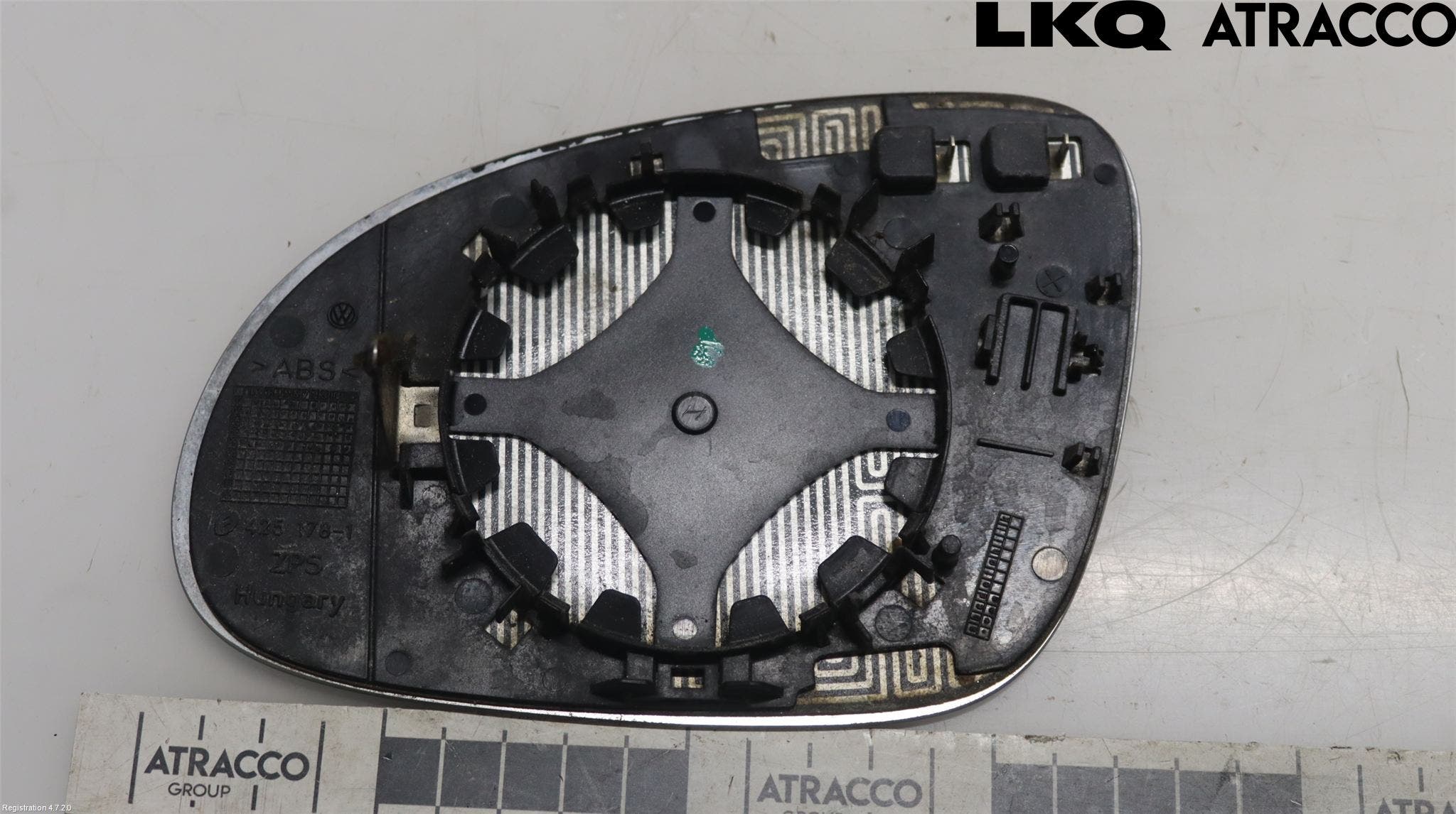 Volkswagen VW GOLF V 04-09 Spegelglas Hö