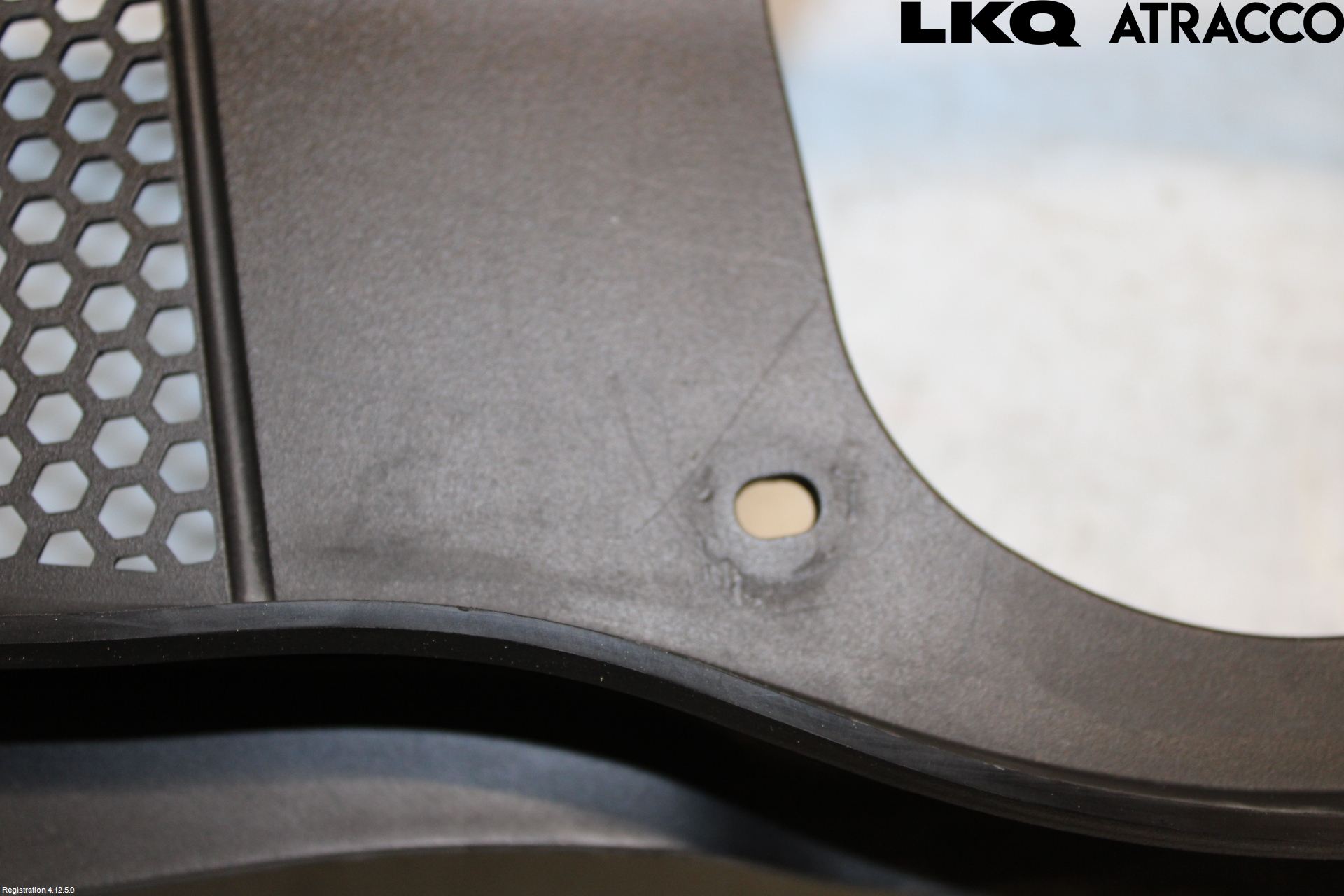 Volvo V40 CROSS COUNTRY 13-19 Torpedplåt-Torpedplast