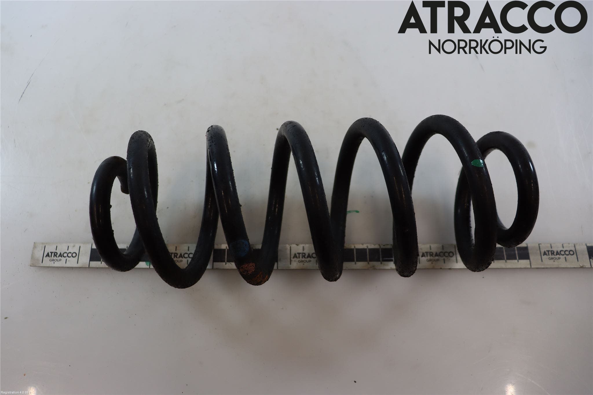 Volkswagen VW GOLF V 04-09 Fjäder Bak