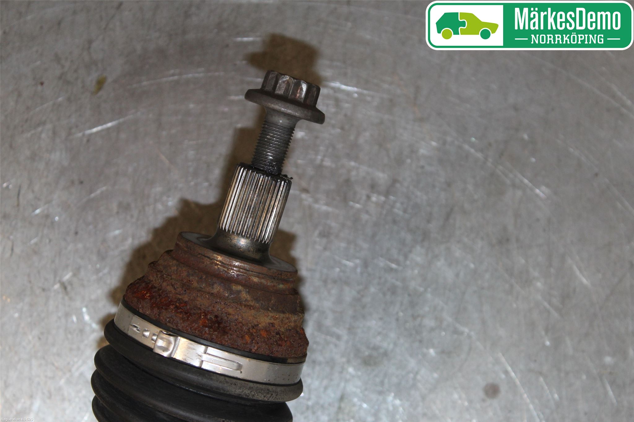 Volkswagen VW GOLF / E-GOLF VII 13-20 Drivaxel Fram Höger