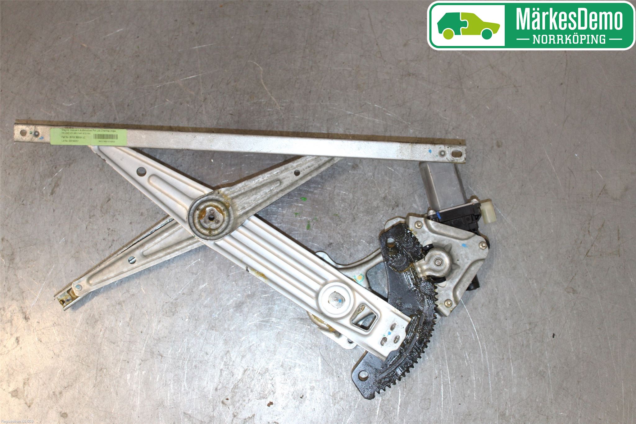 Nissan NOTE E11 06-14 Fönsterhiss El Kompl