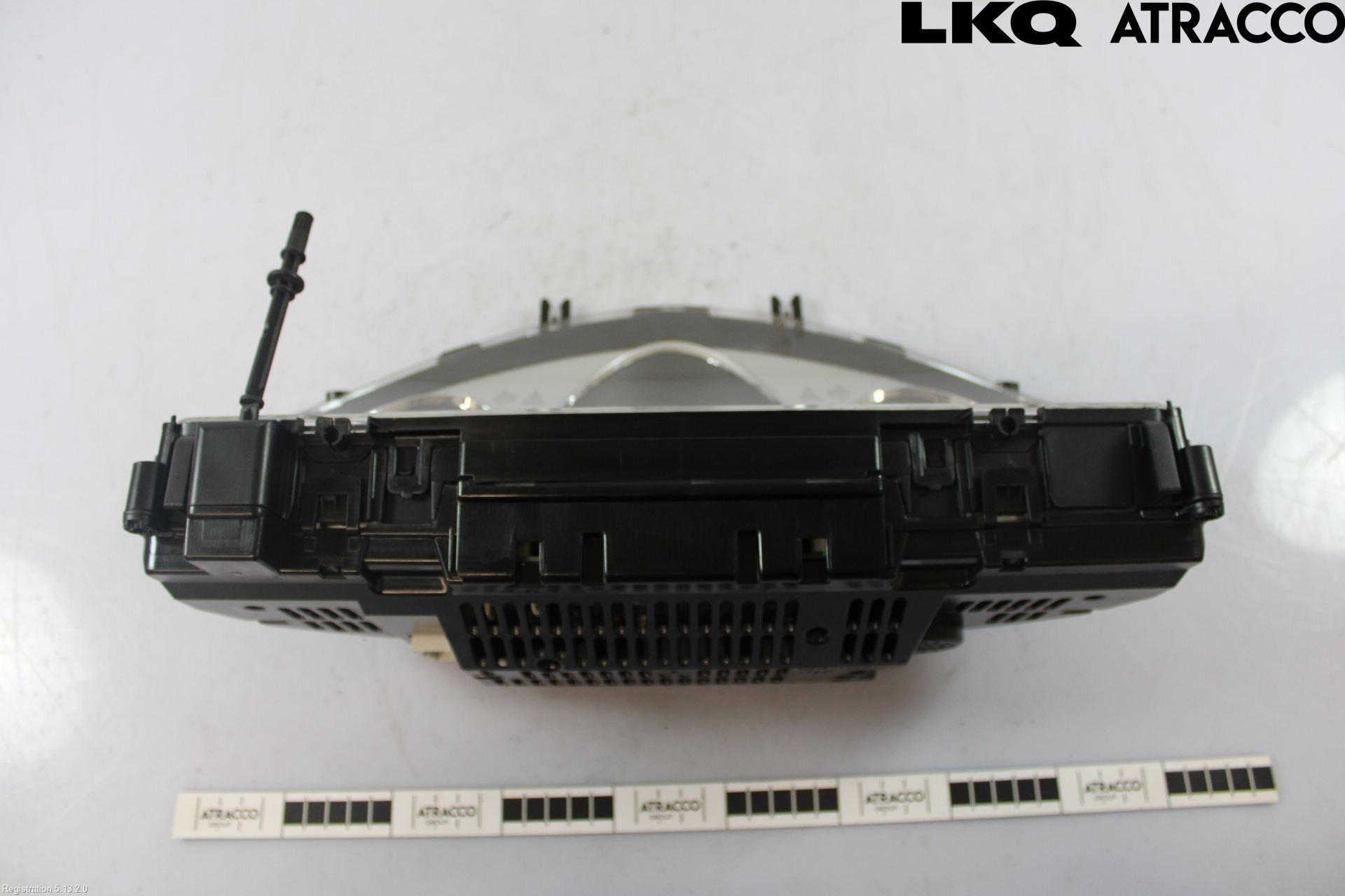 Mercedes-Benz MB C-KLASS (W204) 07-15 Instrument Komb