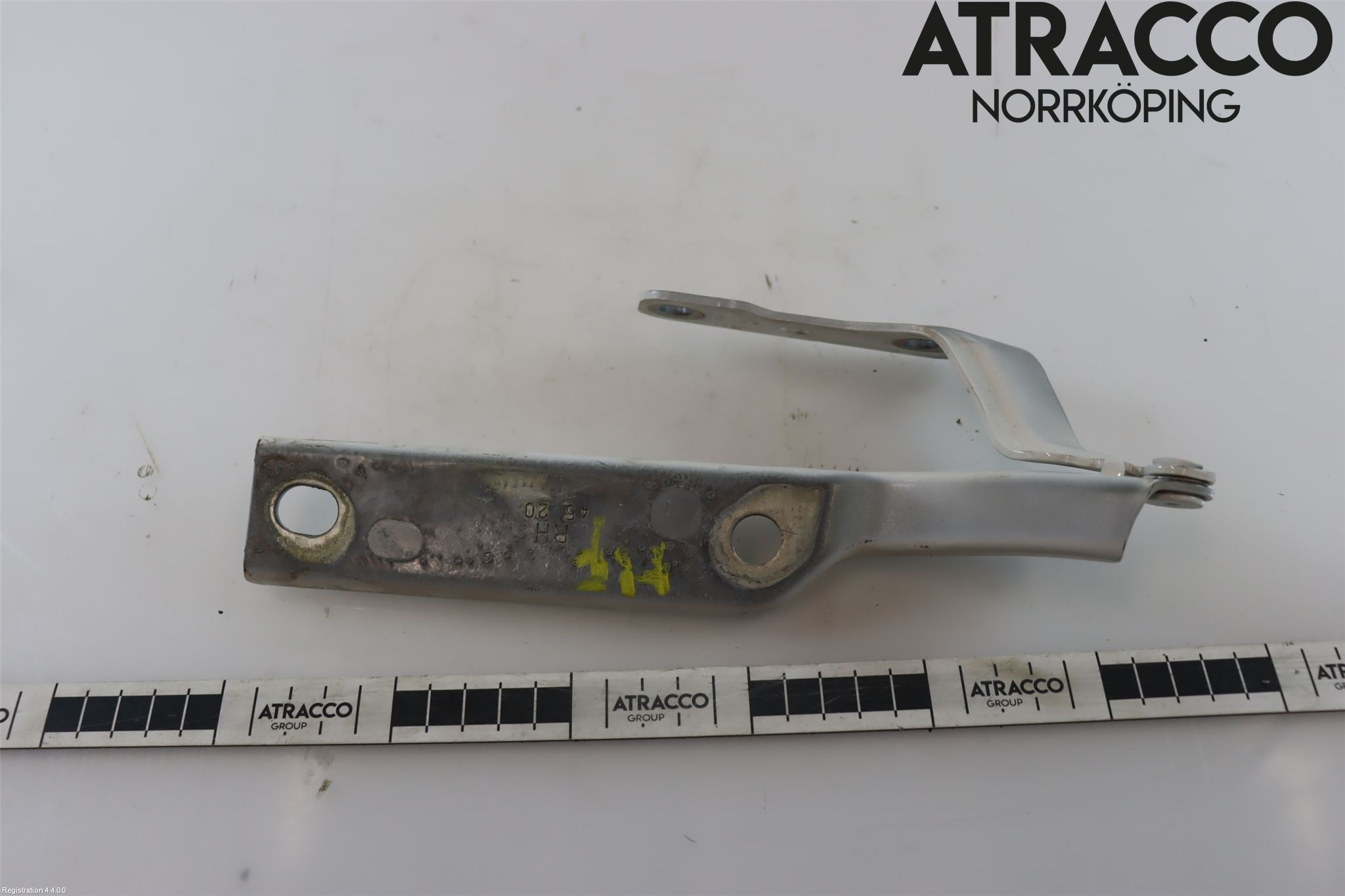 Seat LEON 20- Huvgångjärn