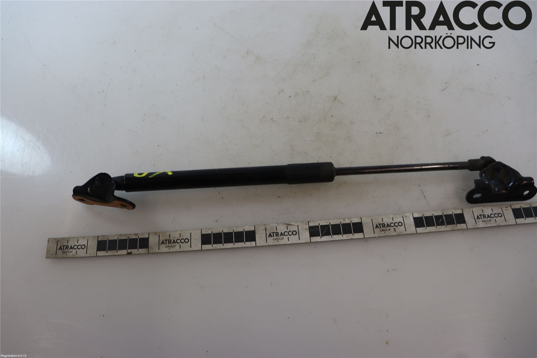 Toyota AURIS 13-19 Gasfjäder Baklucka