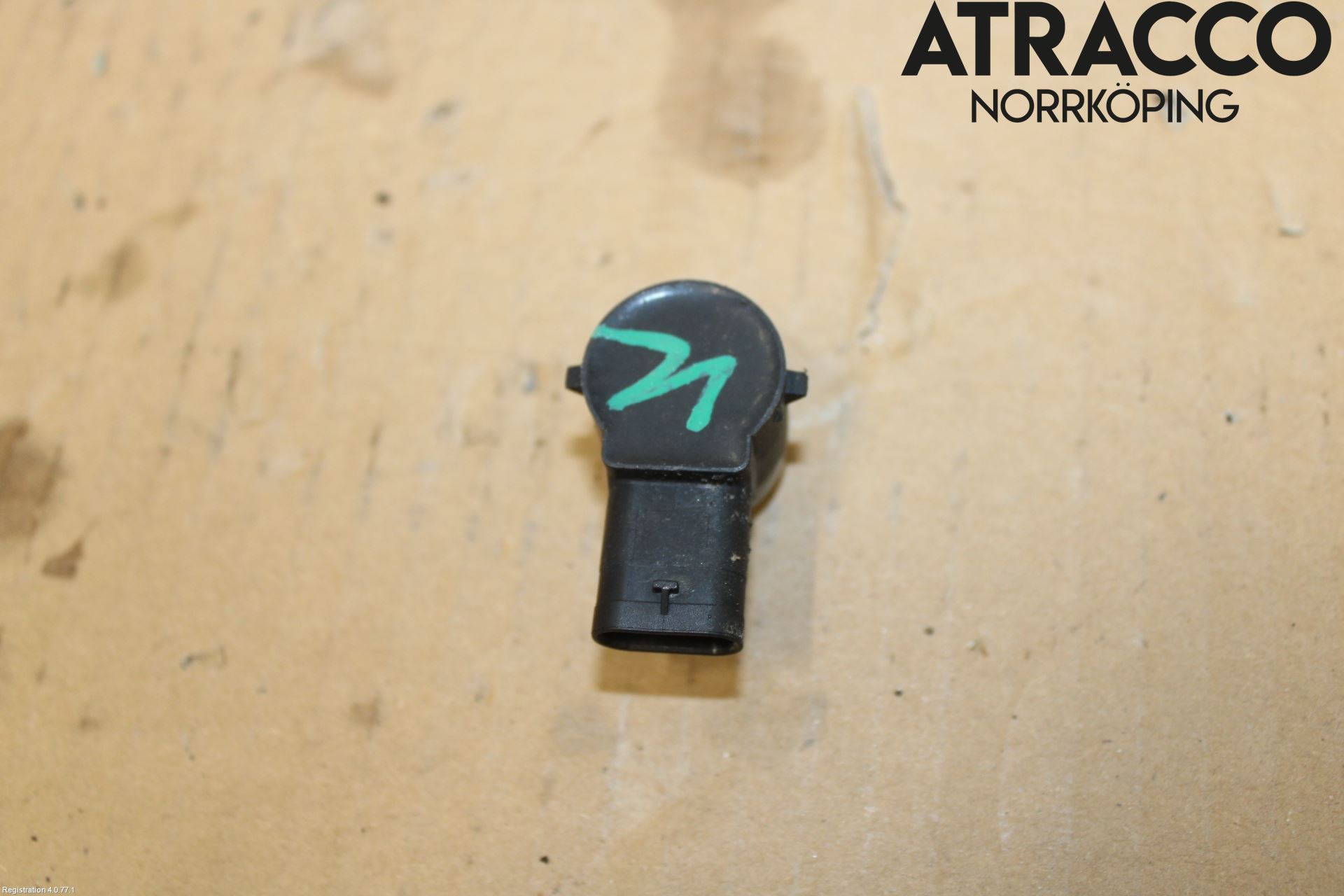 Mercedes-Benz MB C-KLASS (W205) 14-21 Parkeringshjälp Frontsensor