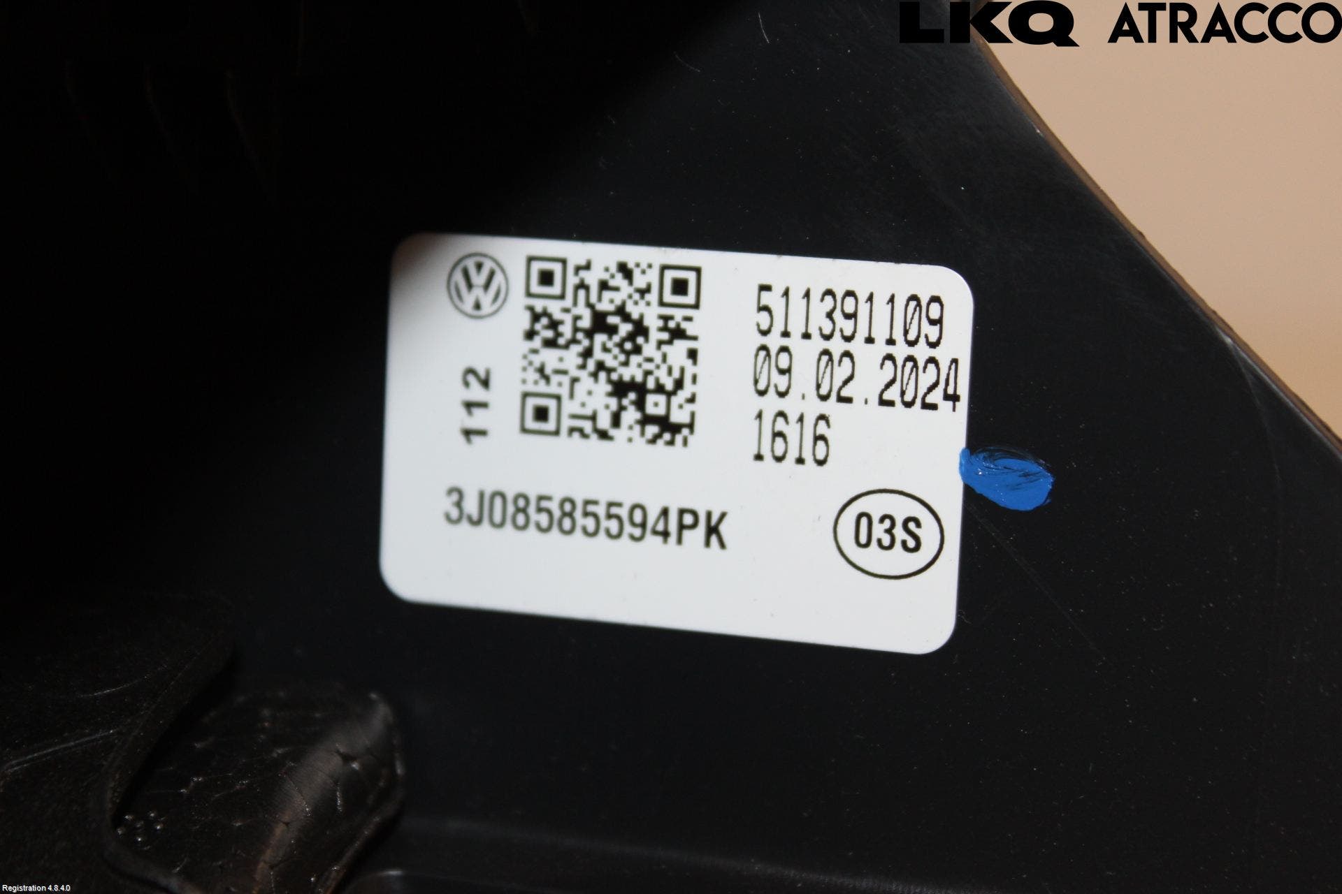 Alfa VW PASSAT 24- Rattkåpa-Kåpor