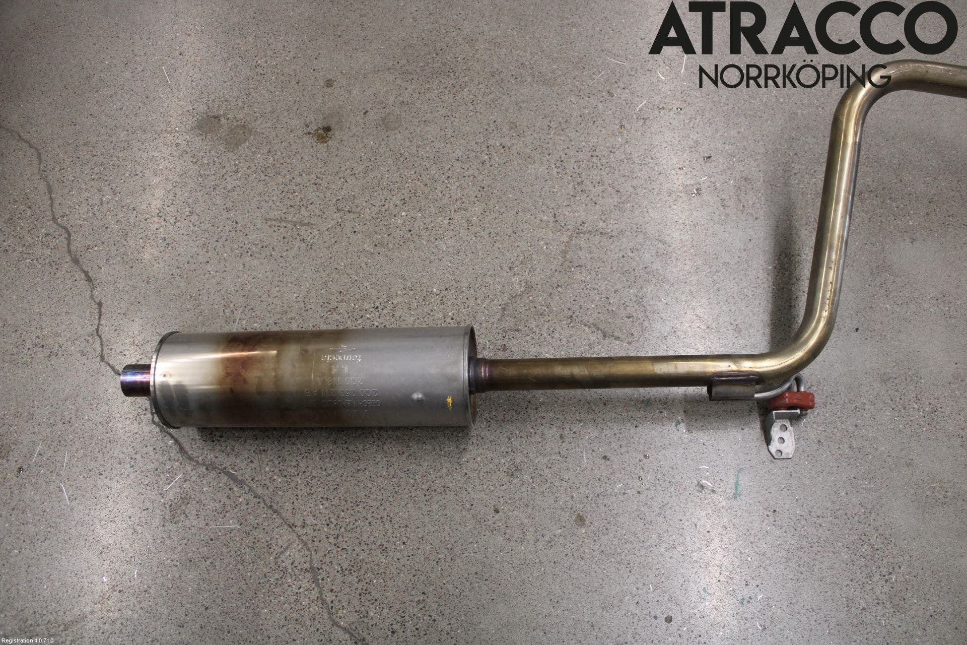 Skoda KAMIQ 20- Avgas Halvsats