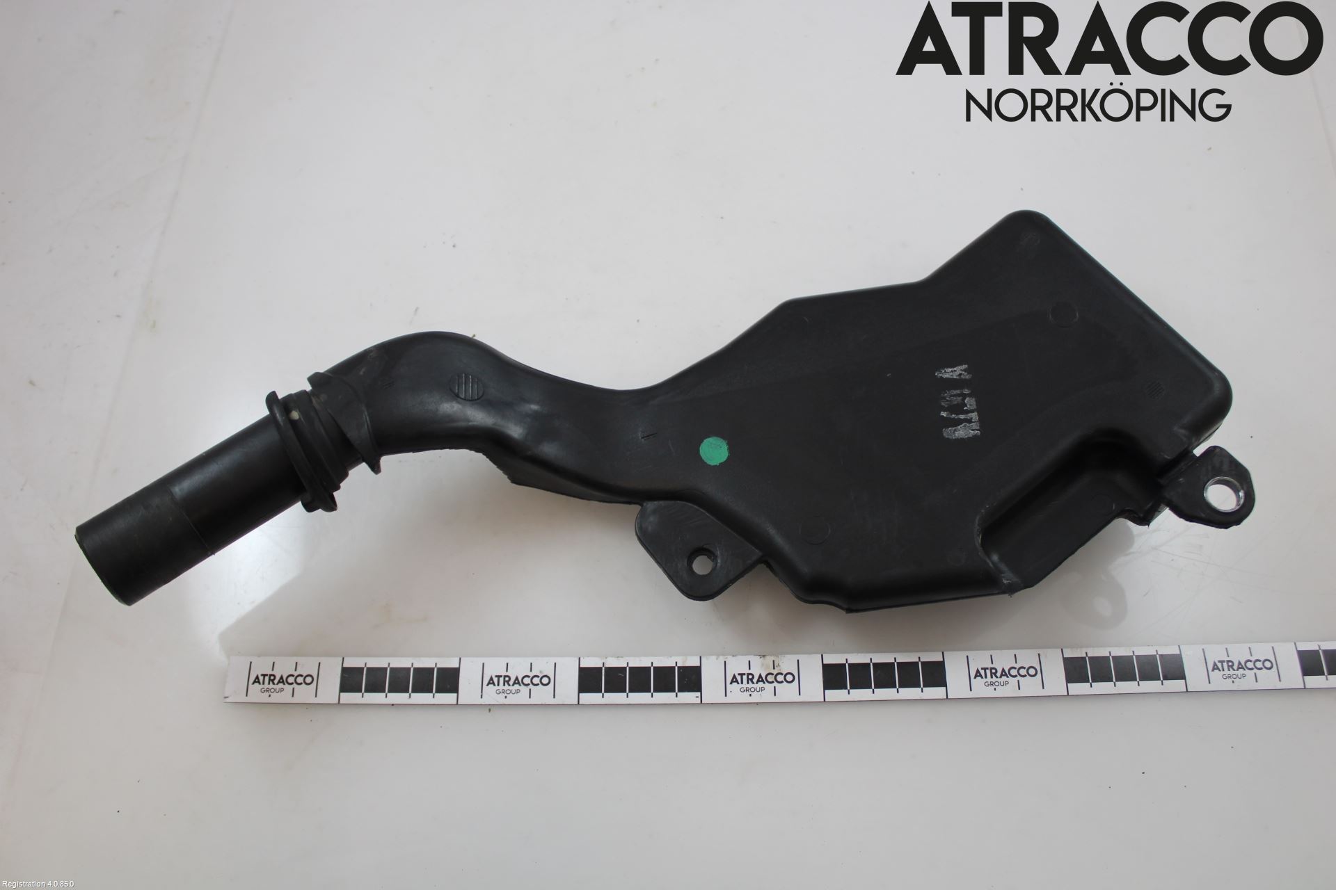 Audi A4/S4 08-11 Spolartank Påfyllningsrör