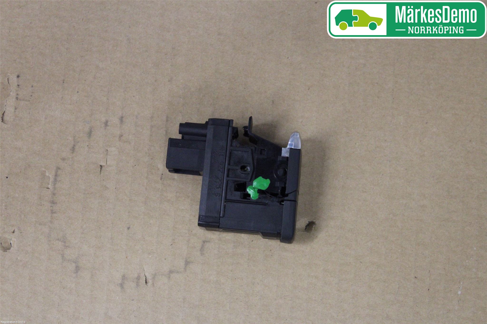 Audi A8/S8 4H 10-17 Strömställare Parkeringsbroms