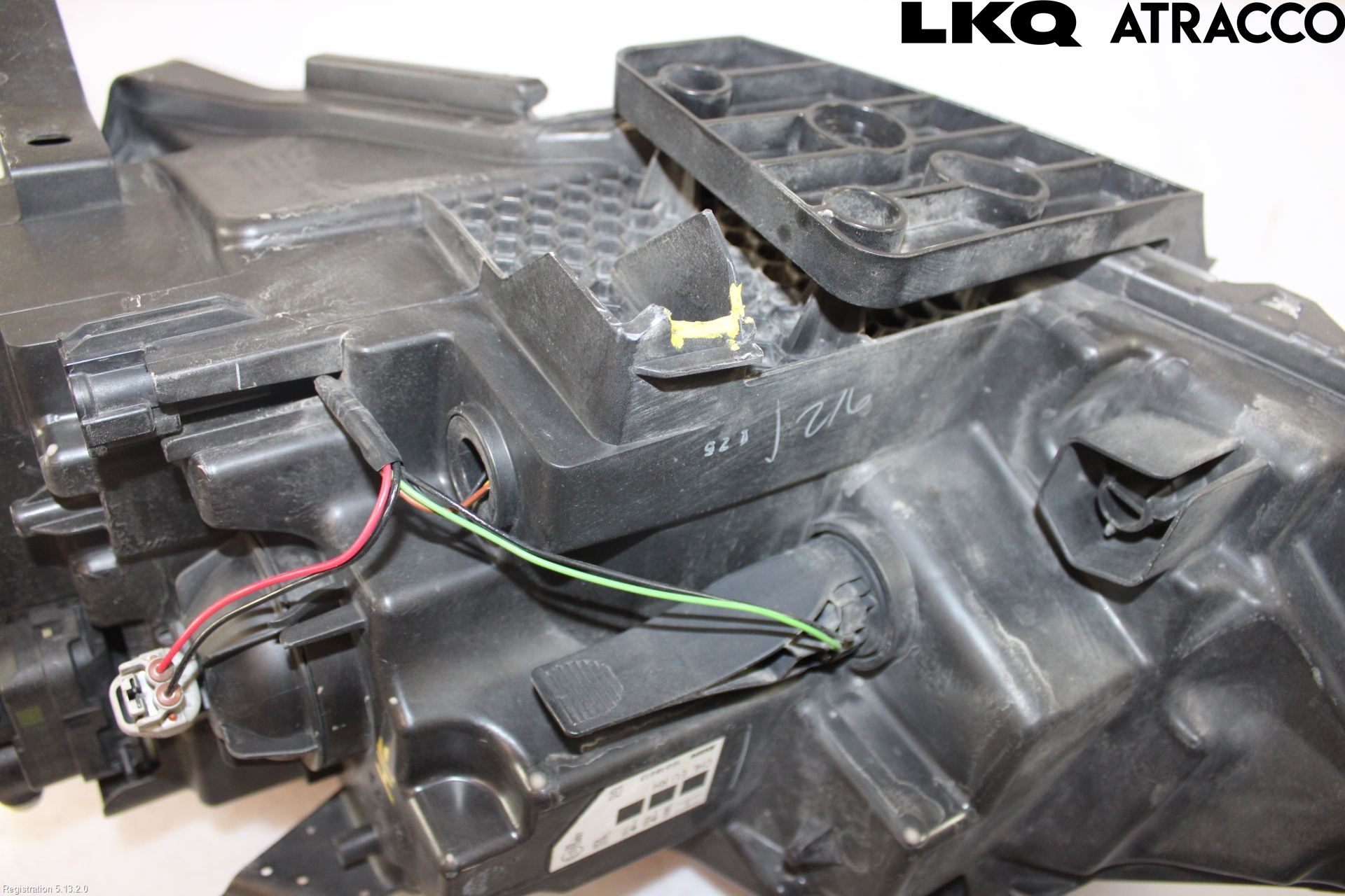 Nissan QASHQAI 14-17 Strålkastare Höger