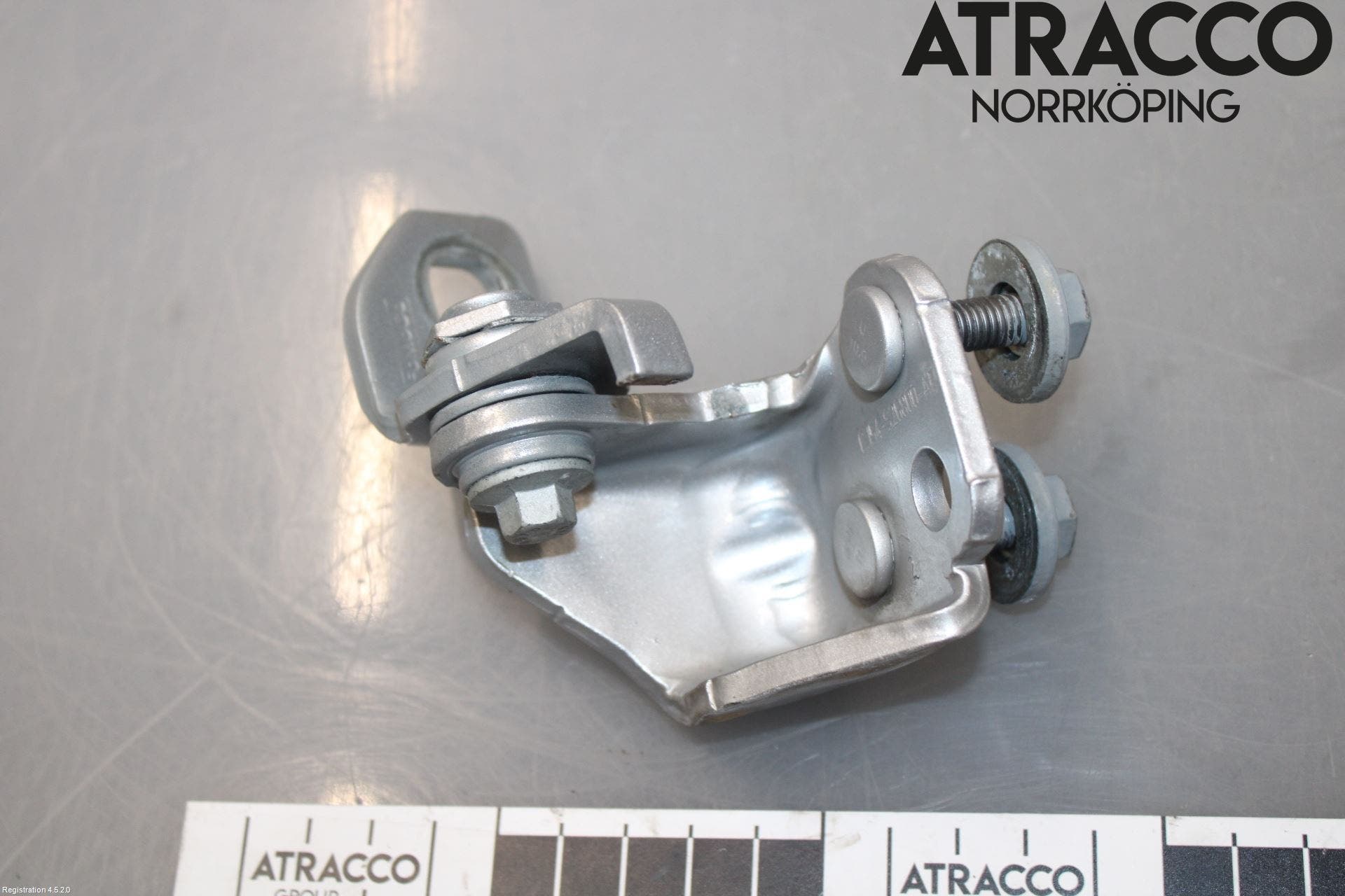 Ford S-MAX 15- Dörrgångjärn