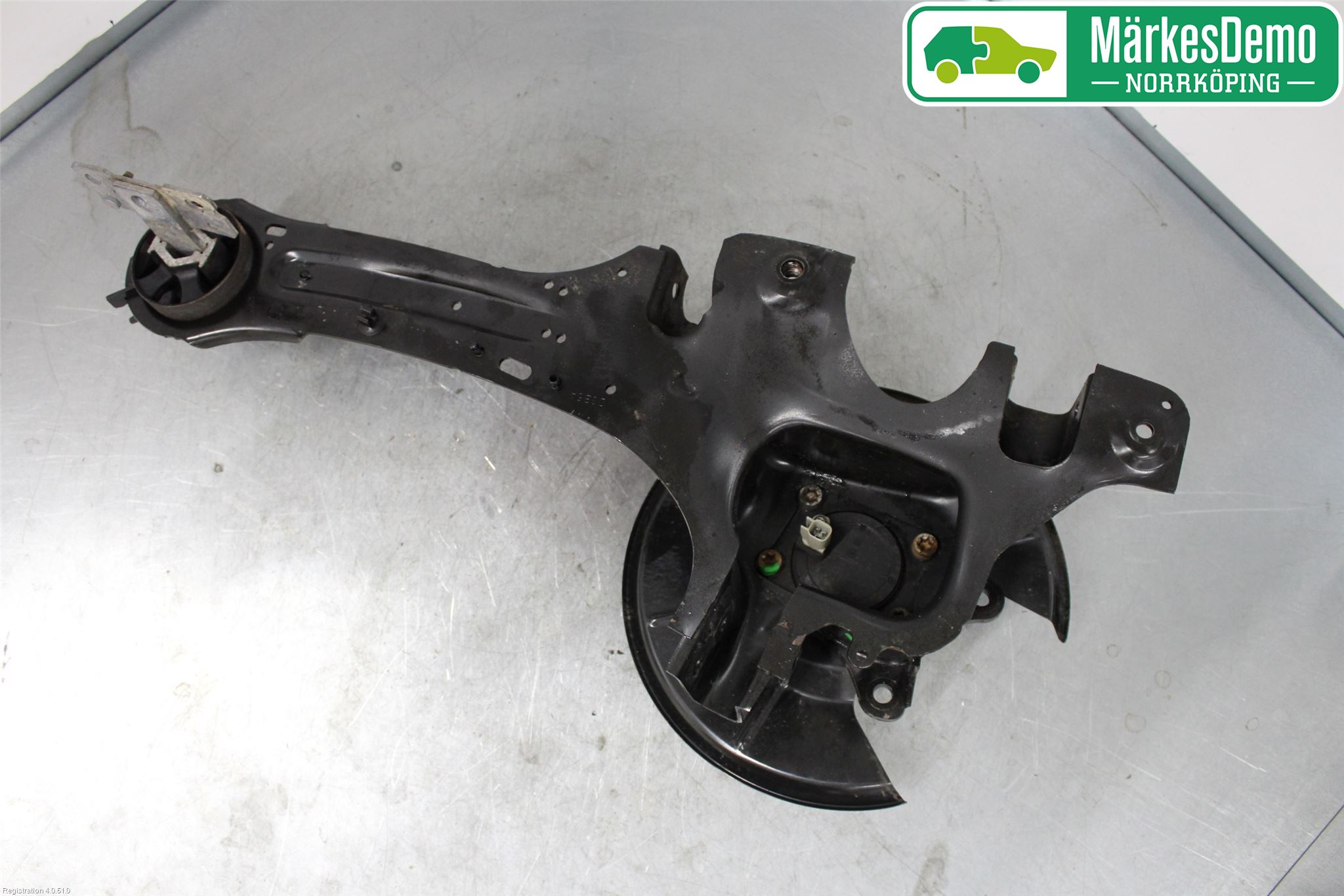 Volvo V60 14-18 Bärarm Bak Vänster