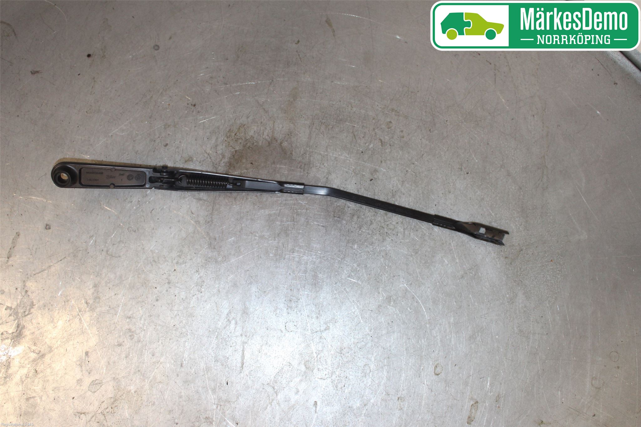 Audi A6 F2/C8 19- Torkararm Armar Vindruta