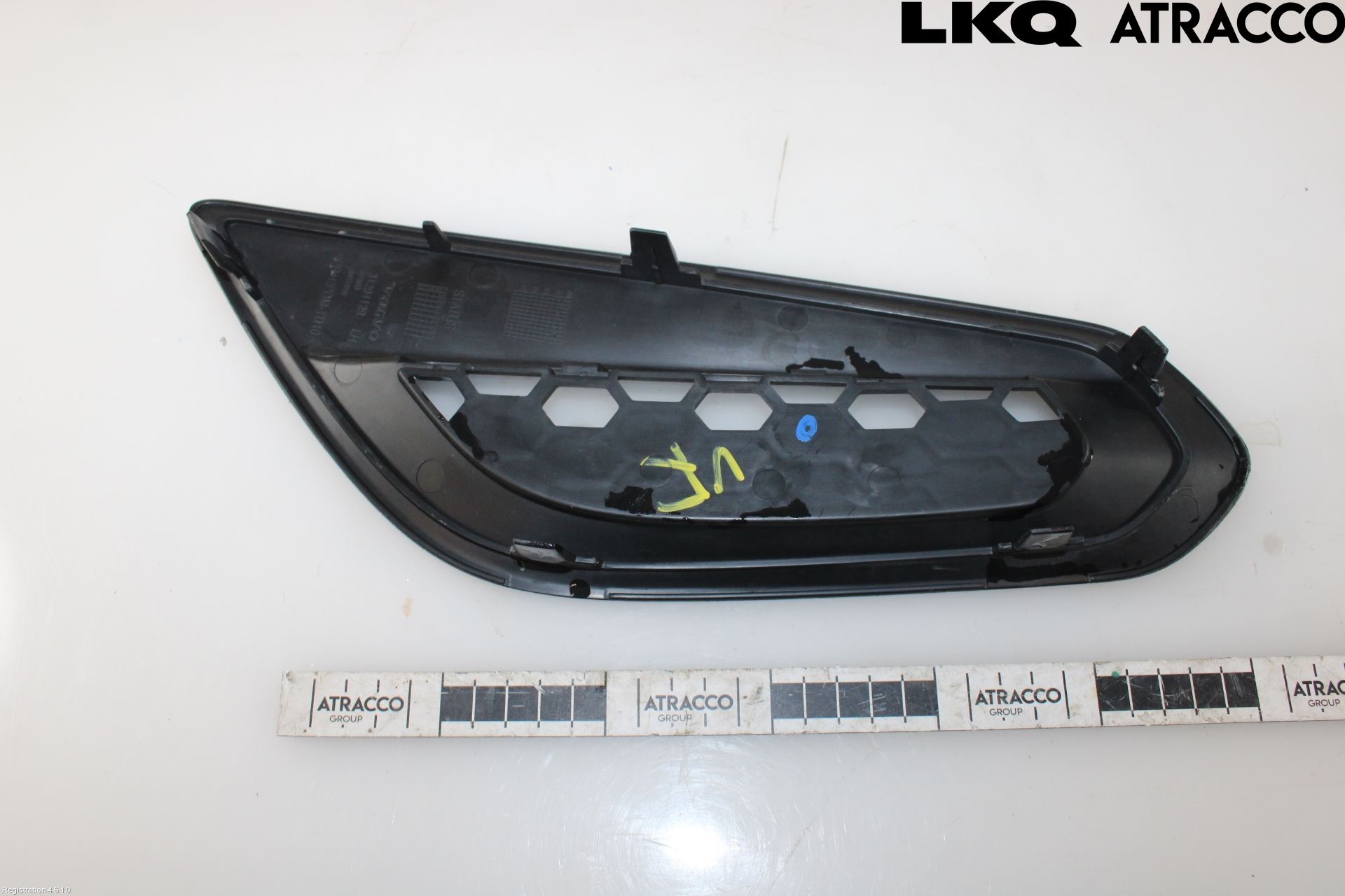 Volvo V60 11-13 Grilldel Vänster