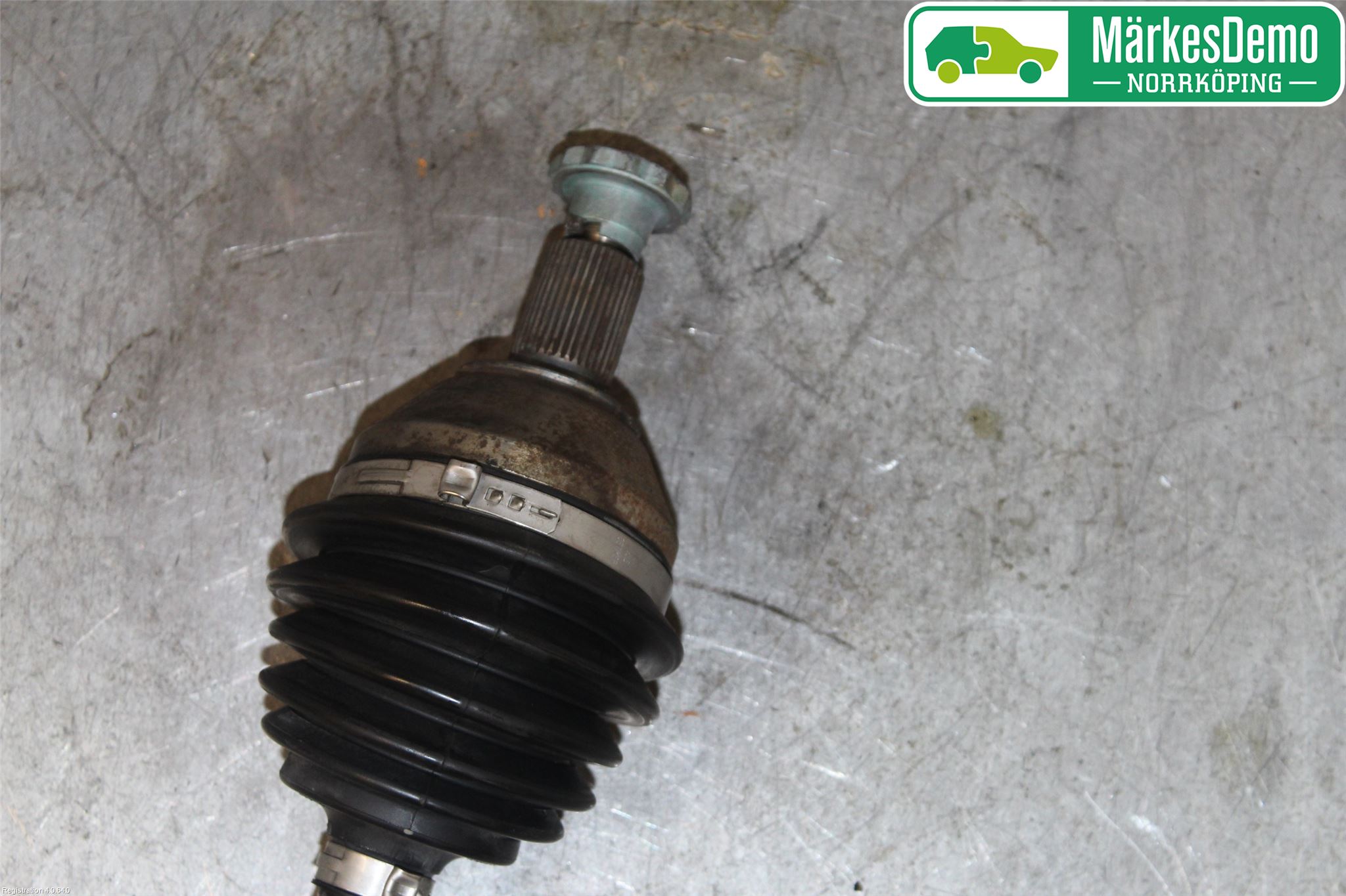 Skoda SCALA 19- Drivaxel Fram Höger