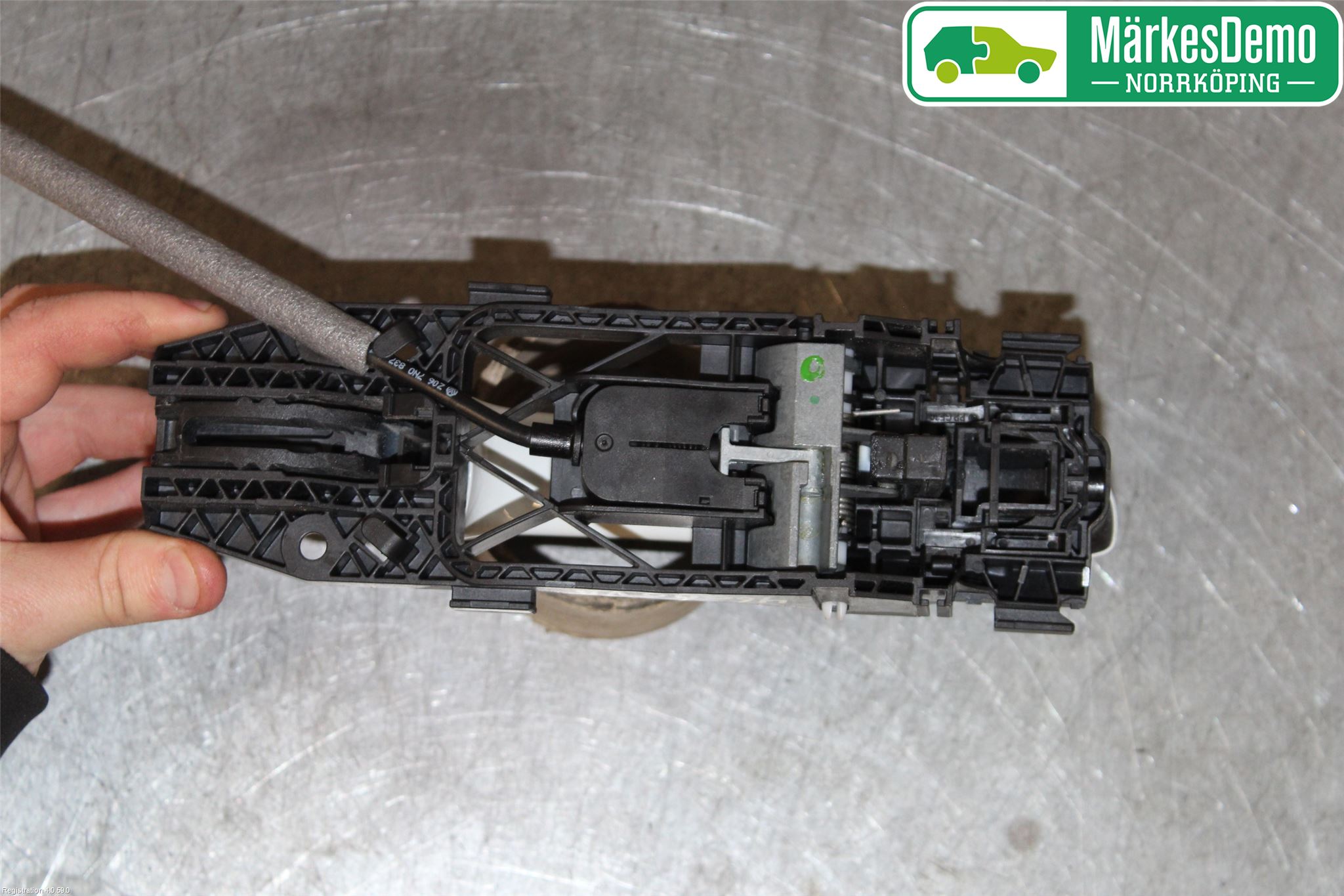 Volkswagen VW POLO VI 18->> Dörrhandtag Yttre Vä
