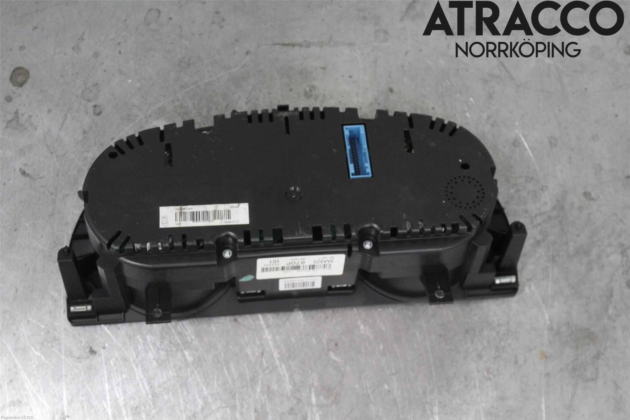 Volkswagen VW PASSAT 11-14 Instrument Komb