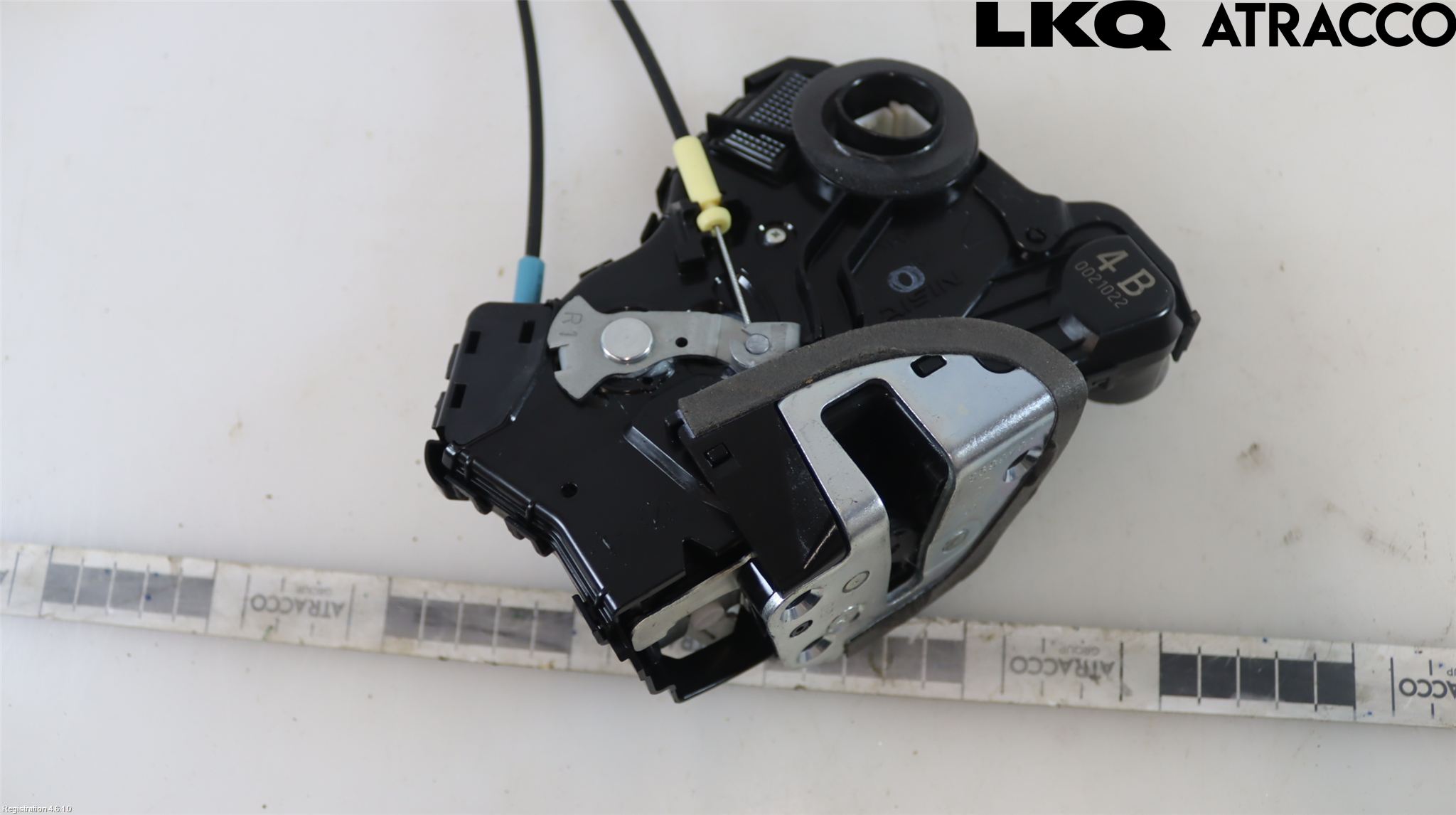 Lexus CT 200h Låskista-Dörrlås