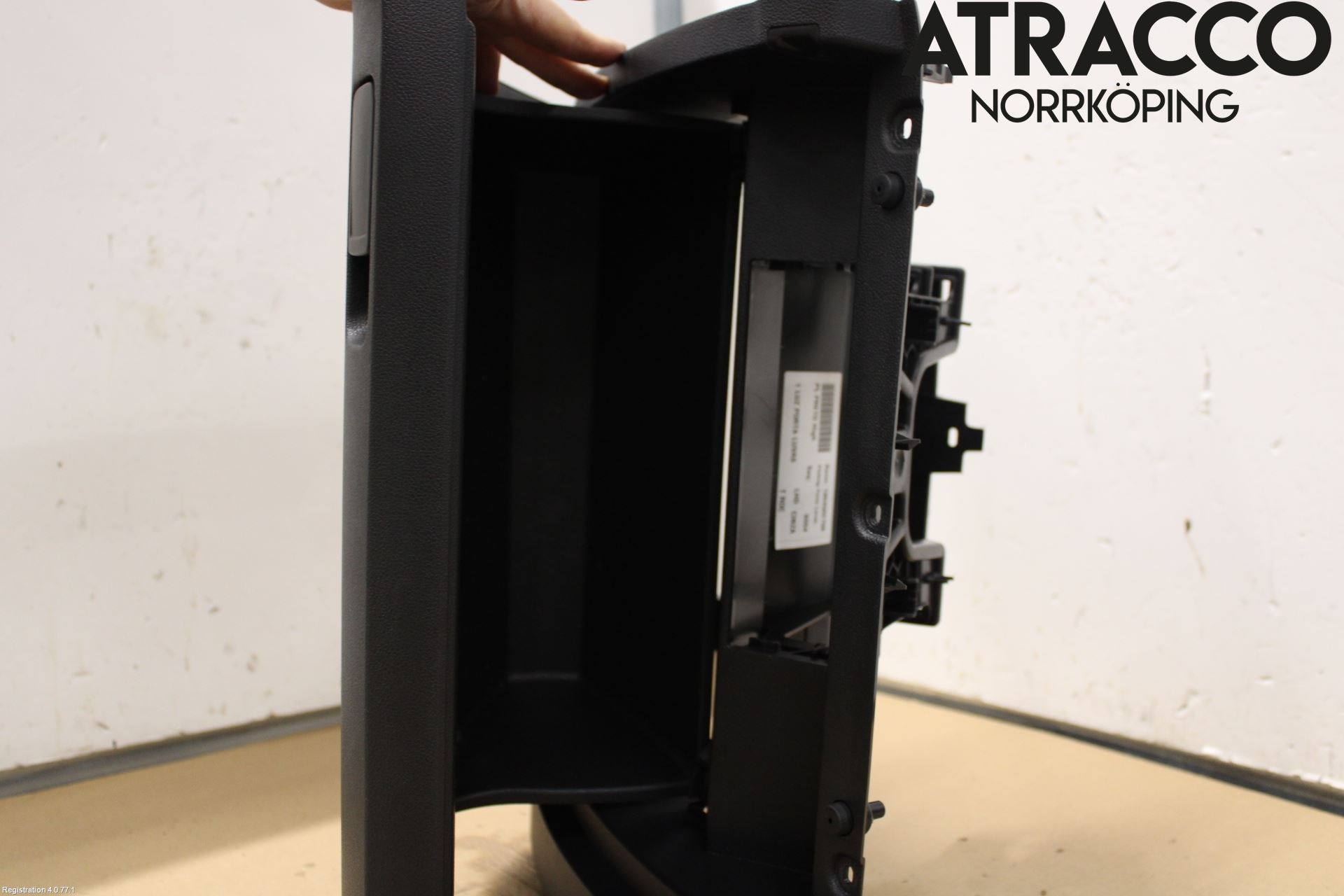 Volkswagen VW T-ROC 18- Handskfack