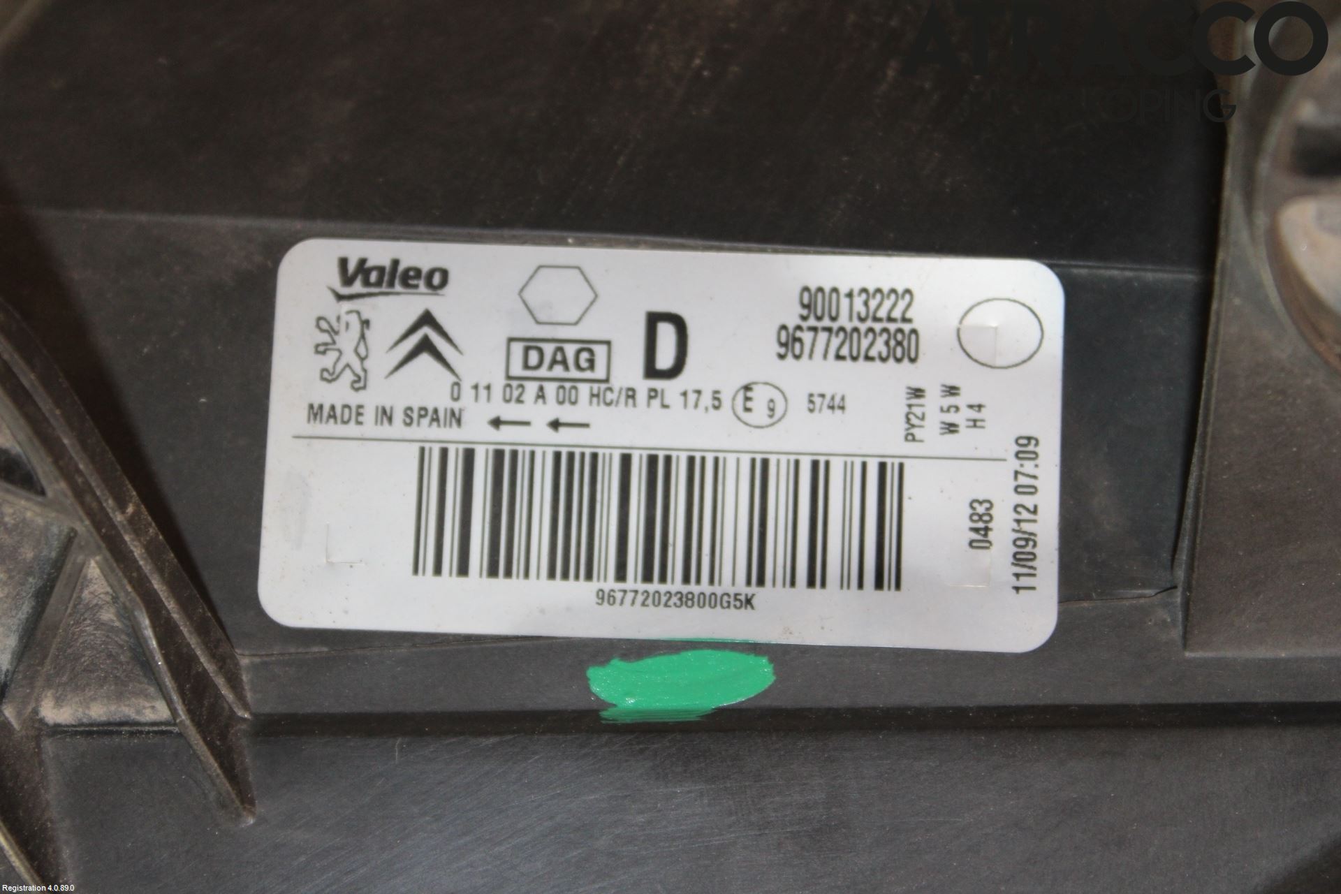 Peugeot PARTNER 08-15 Strålkastare Höger