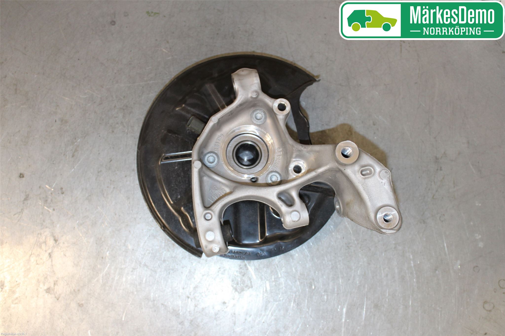 Skoda SUPERB 16-24 Hjullagerhus-Spindel Vä B