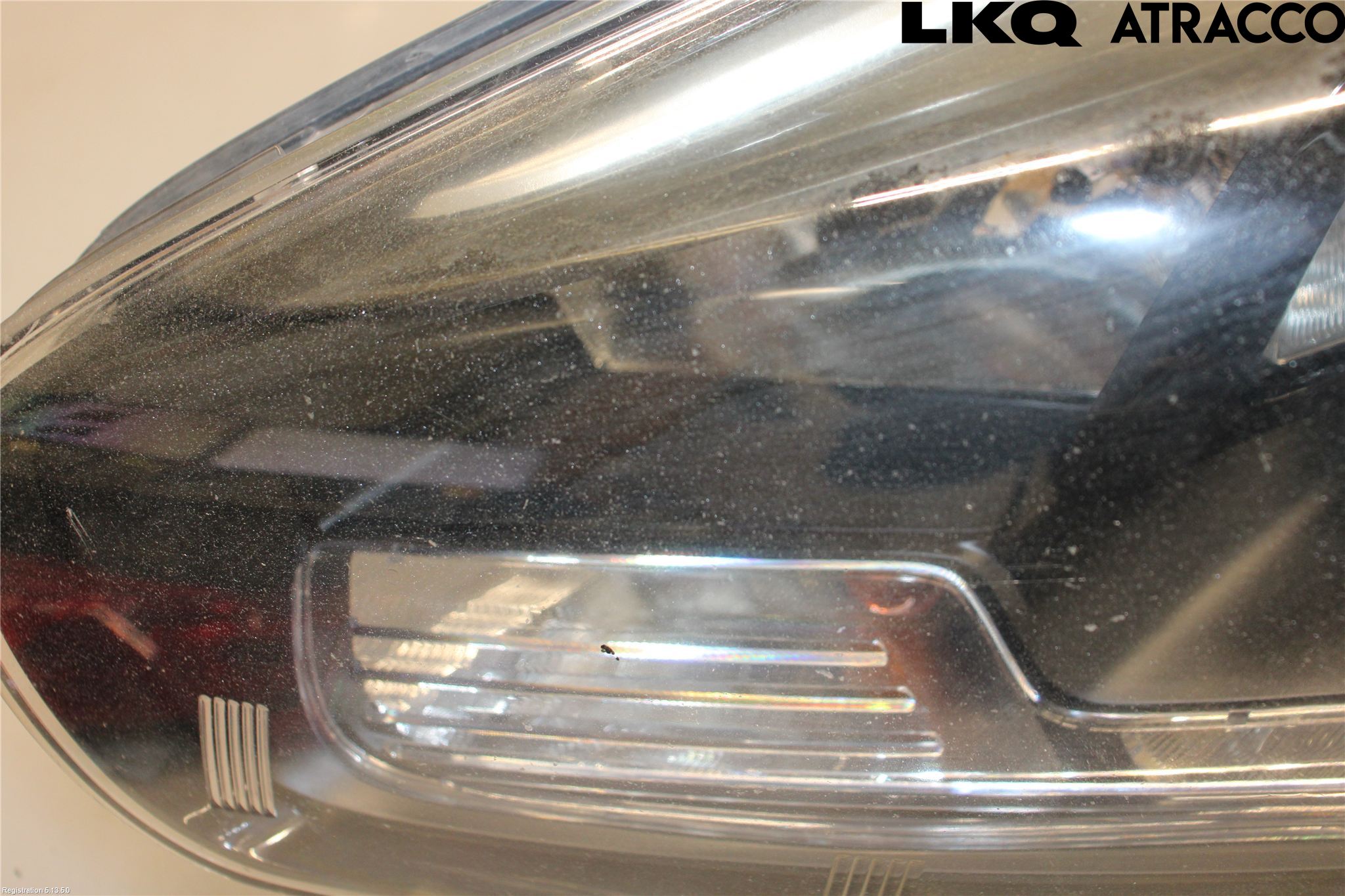 Kia CARENS III 13-19 Strålkastare Vänster