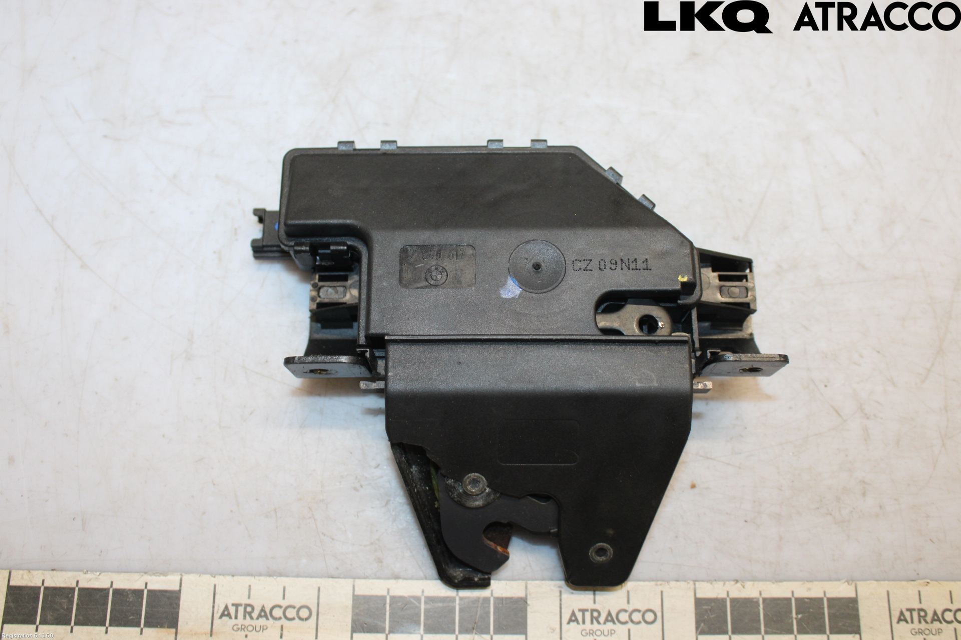 BMW 5 E60/61 Sed/Tou 02-10 Låskista Baklucka