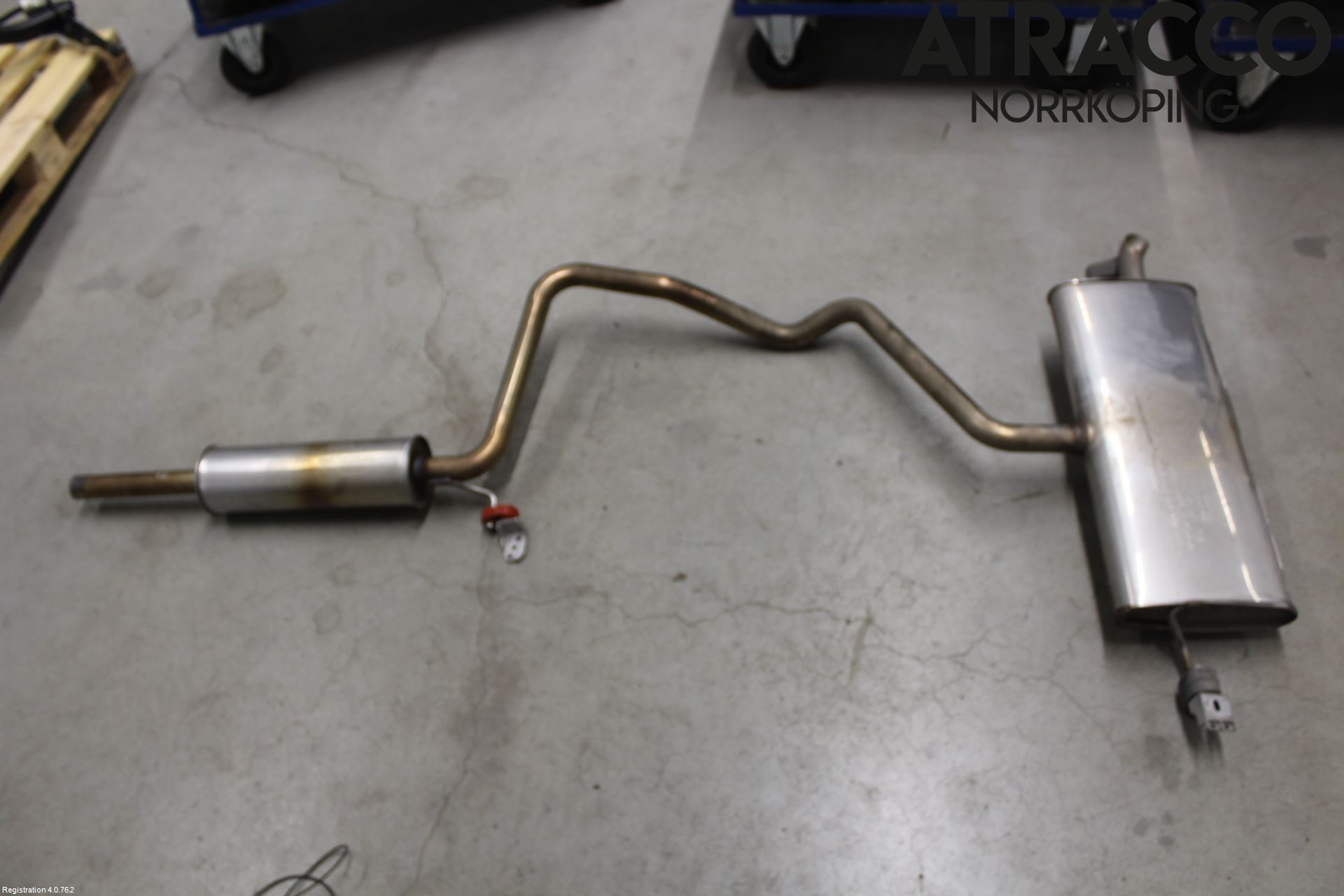 Volkswagen VW GOLF / E-GOLF VIII 20- Avgas Halvsats