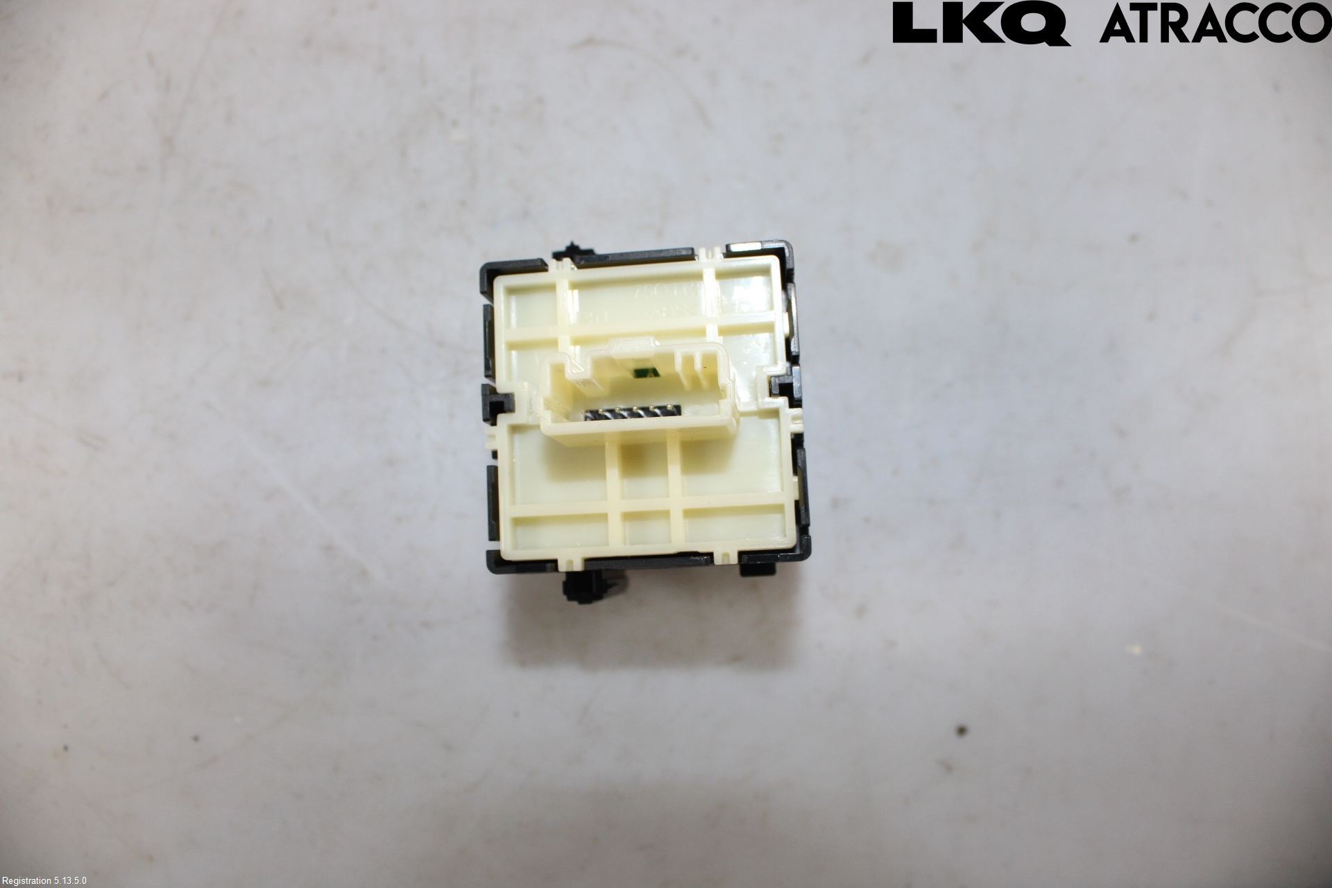 Lexus NX 340h/450h+ 21- Strömställare Dimmer