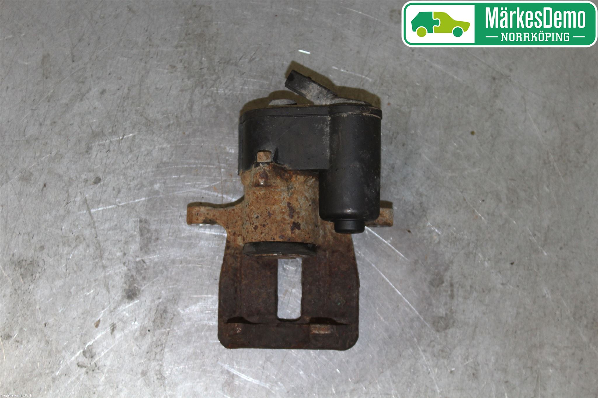 Volkswagen VW PASSAT 11-14 Bromsok Bak Höger