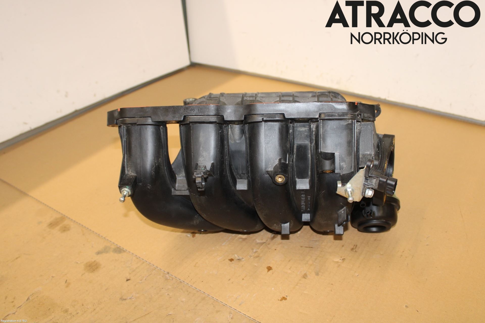 Toyota AVENSIS 16-18 Grenrör Insug
