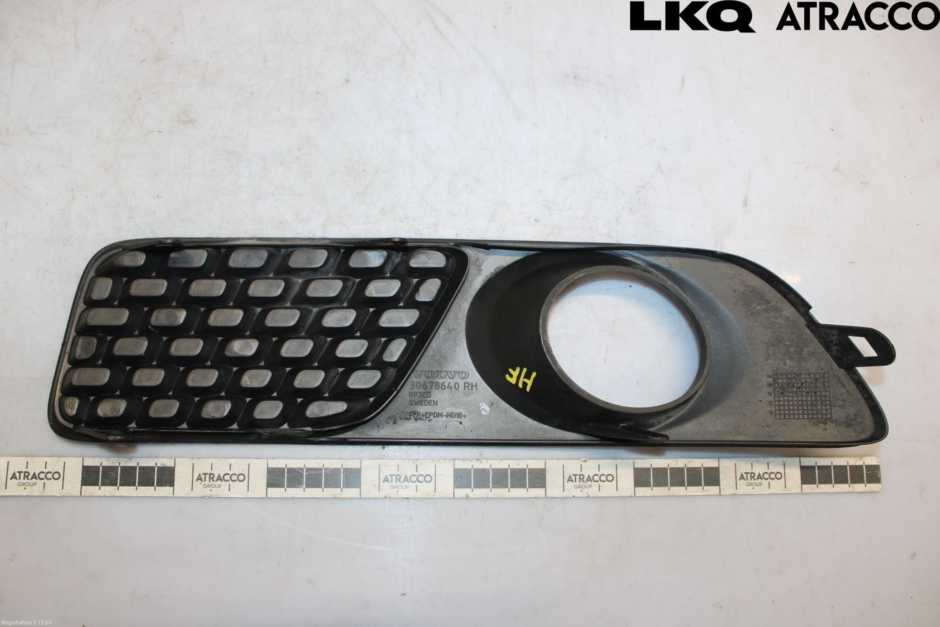 Volvo V70 08-13 Dimljussarg Fram