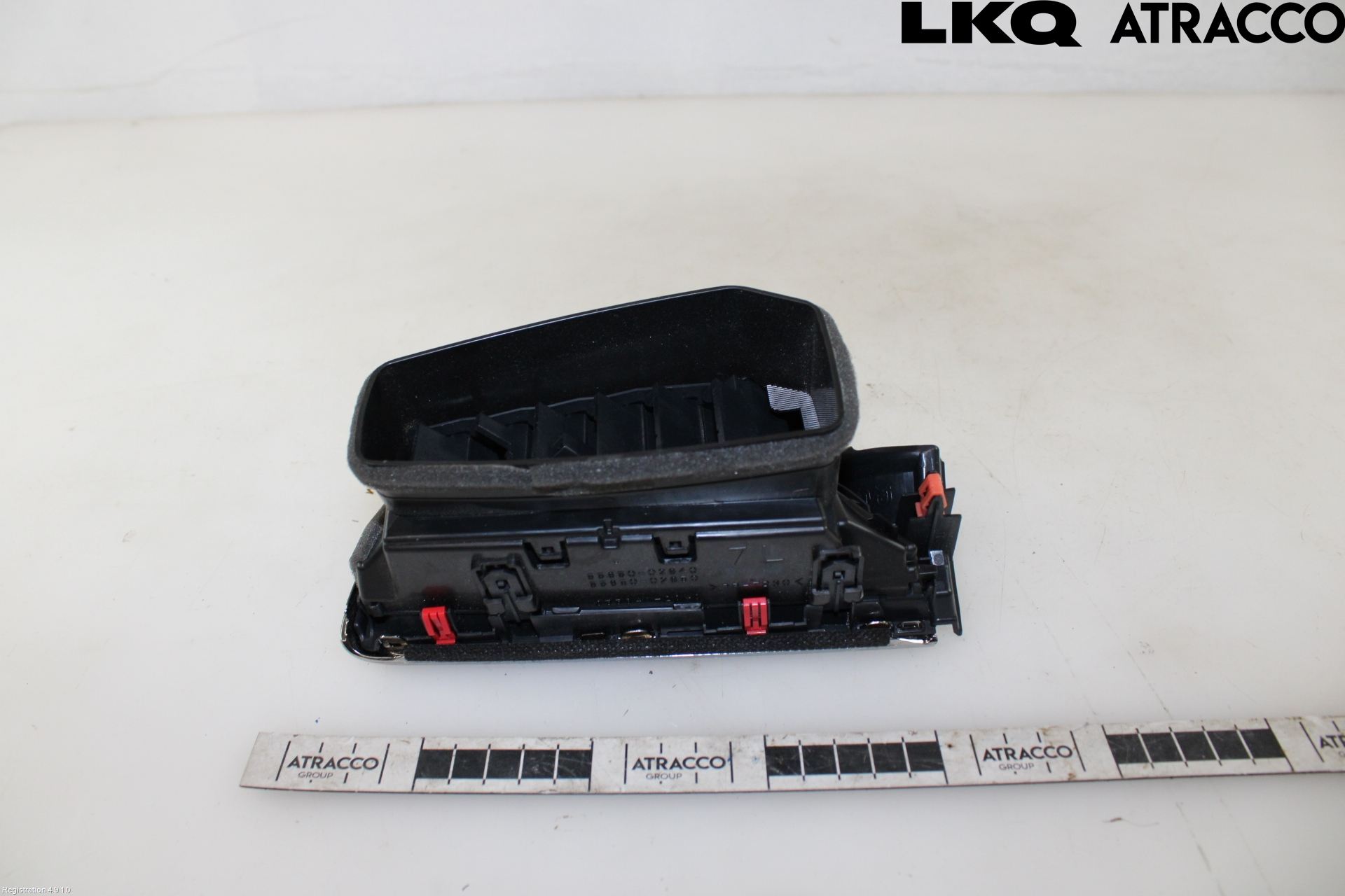 Toyota COROLLA 19- Defrosterkanal-Munstycke