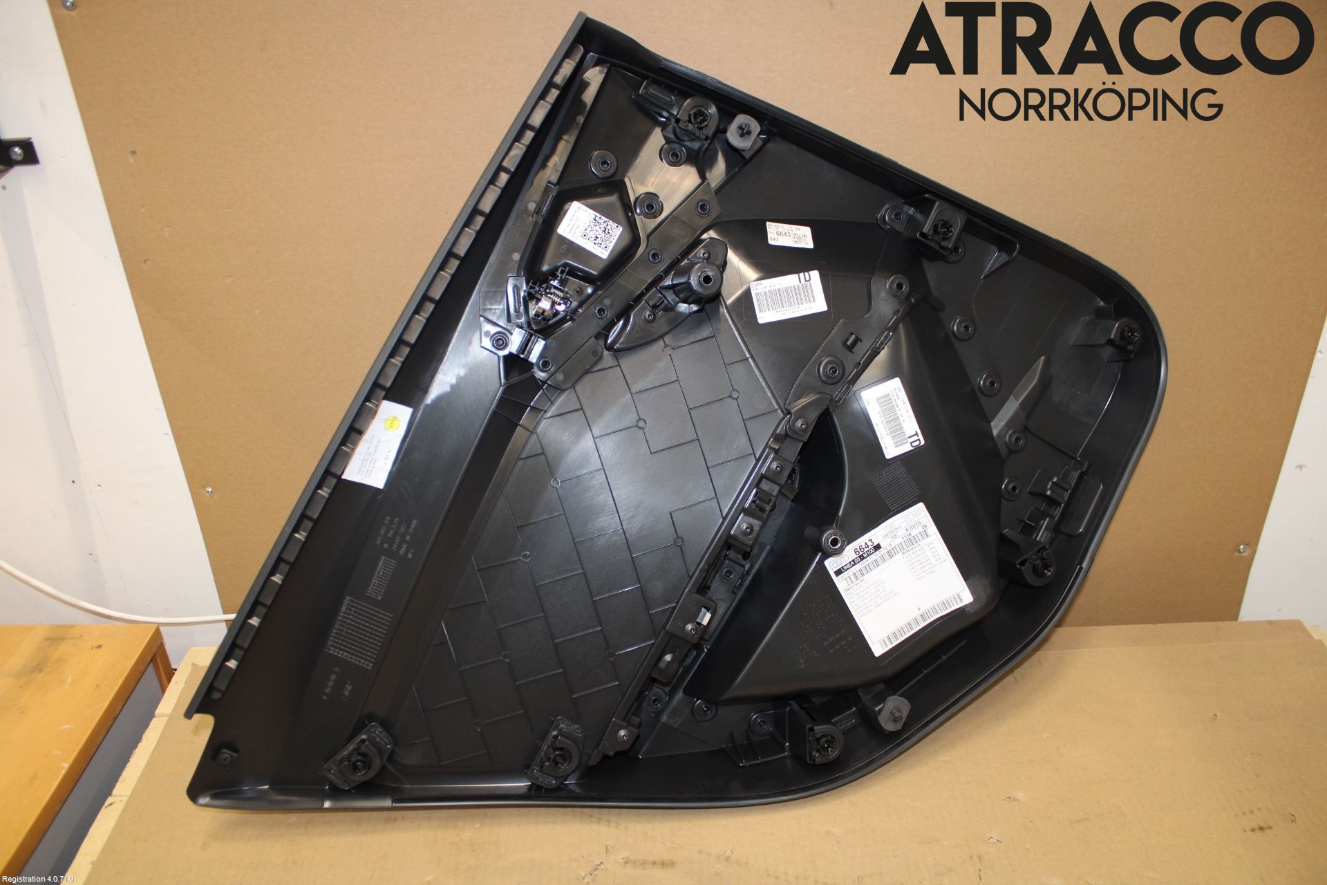 Audi A1 19- Dörrklädsel Hö