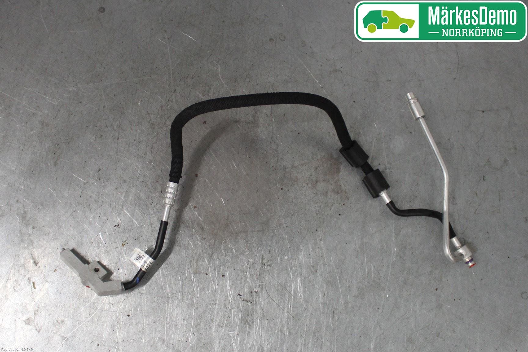 Audi A6 F2/C8 19- Ac Slang-Rör