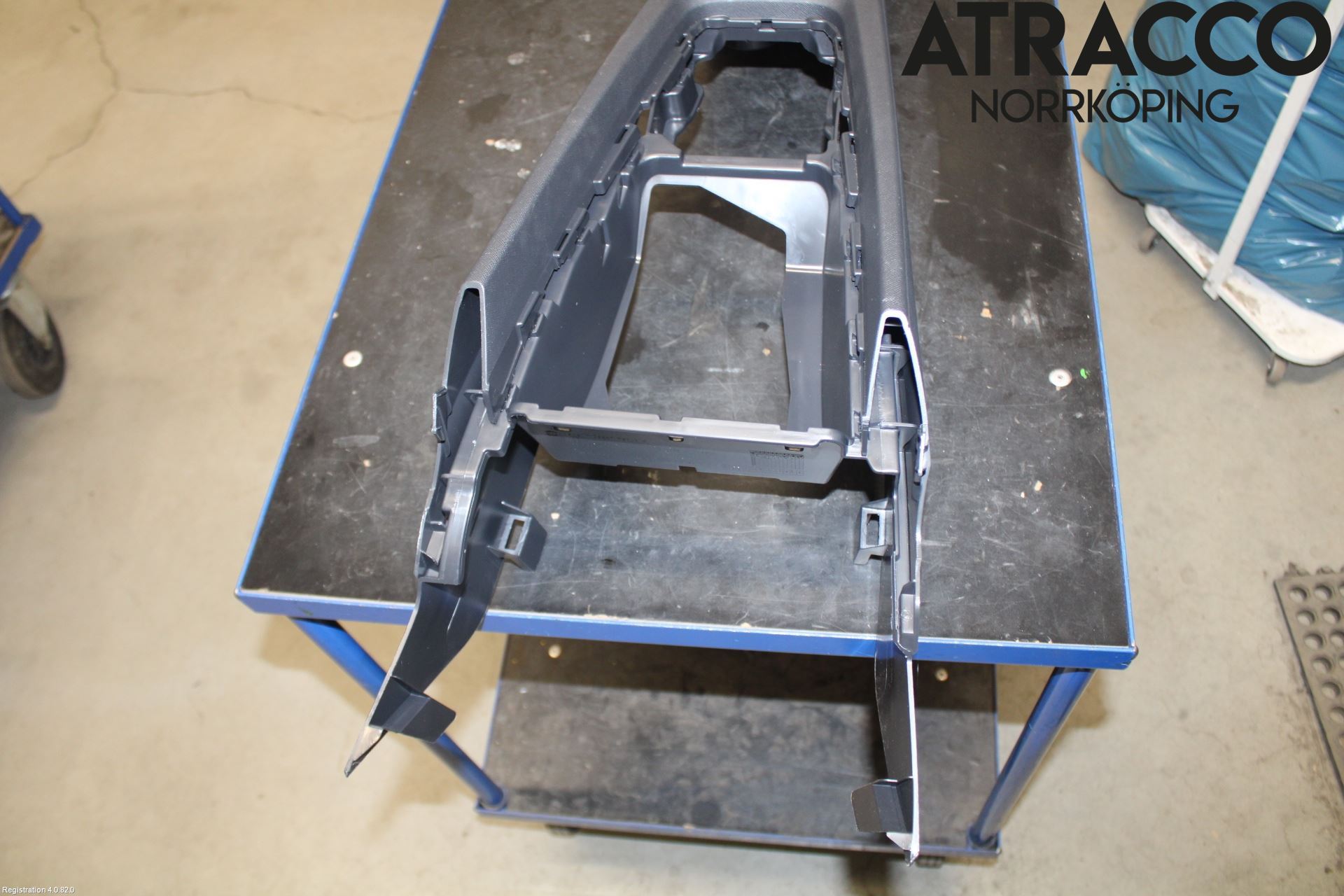 Skoda OCTAVIA (NX) 20- Instrumentkonsoll Mitt