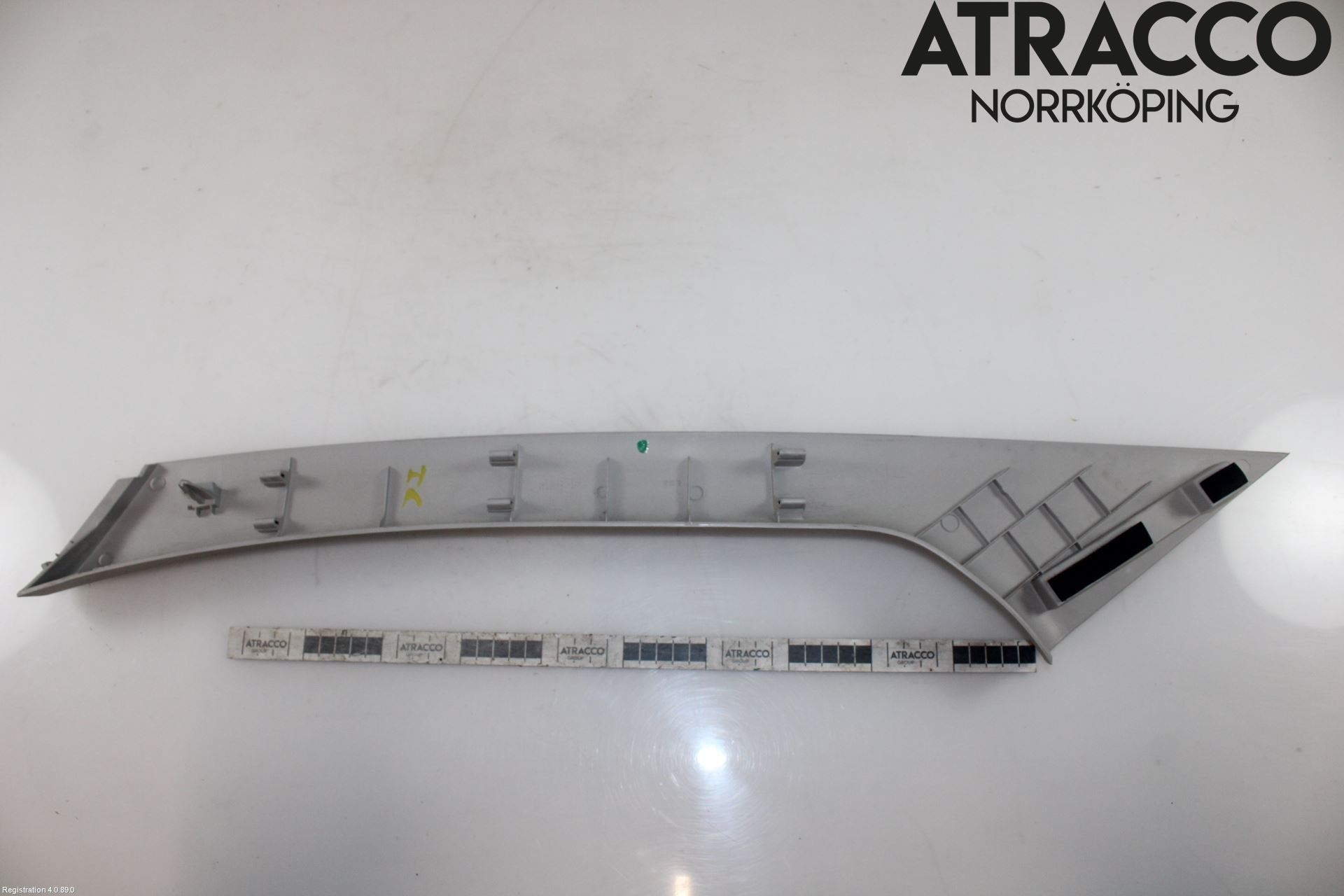 Peugeot PARTNER 08-15 Inr Plastd A-B-C Stolpe