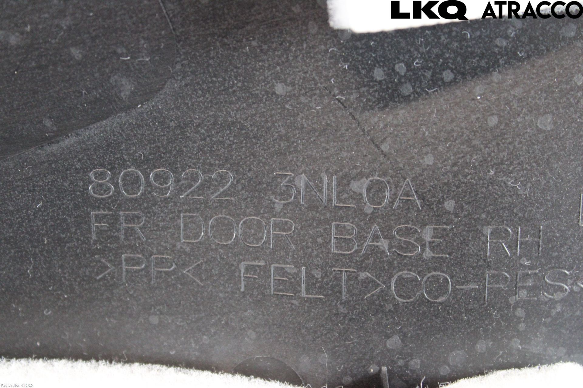 Nissan LEAF 18- Dörrklädsel Hö