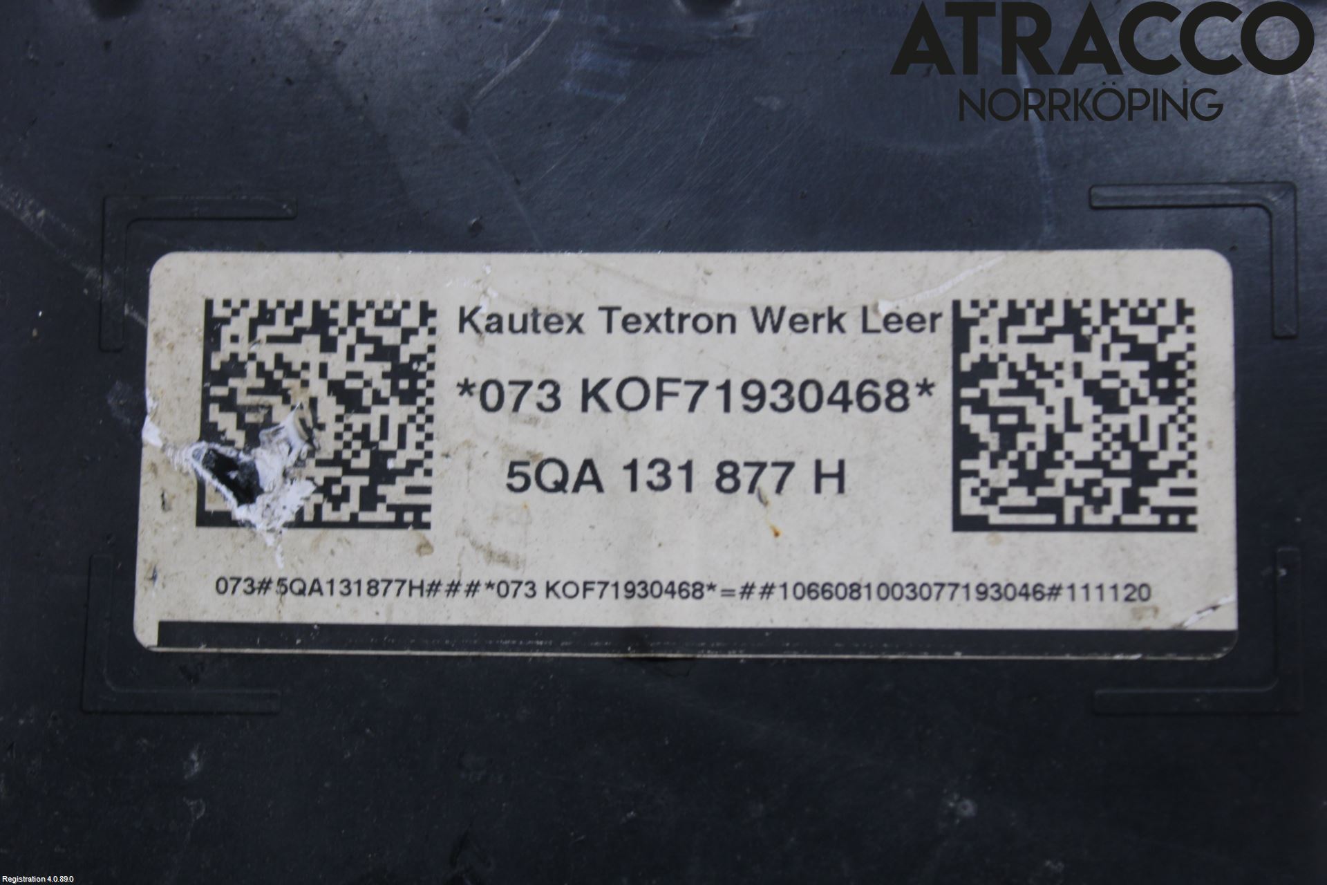 Volkswagen VW TOURAN 16- Adblue Tank