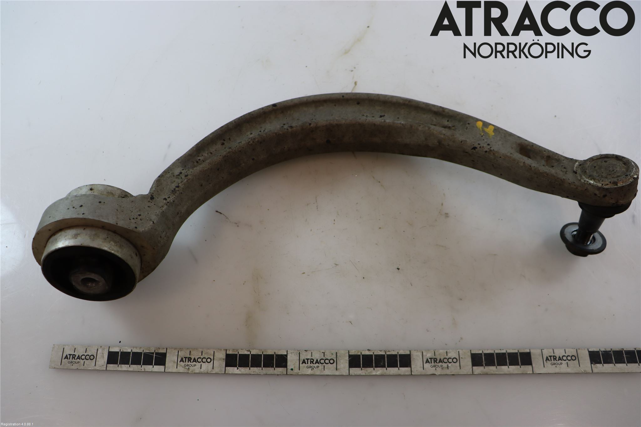 Audi A4/S4 B9 20- Bärarm Fram Undre Hö