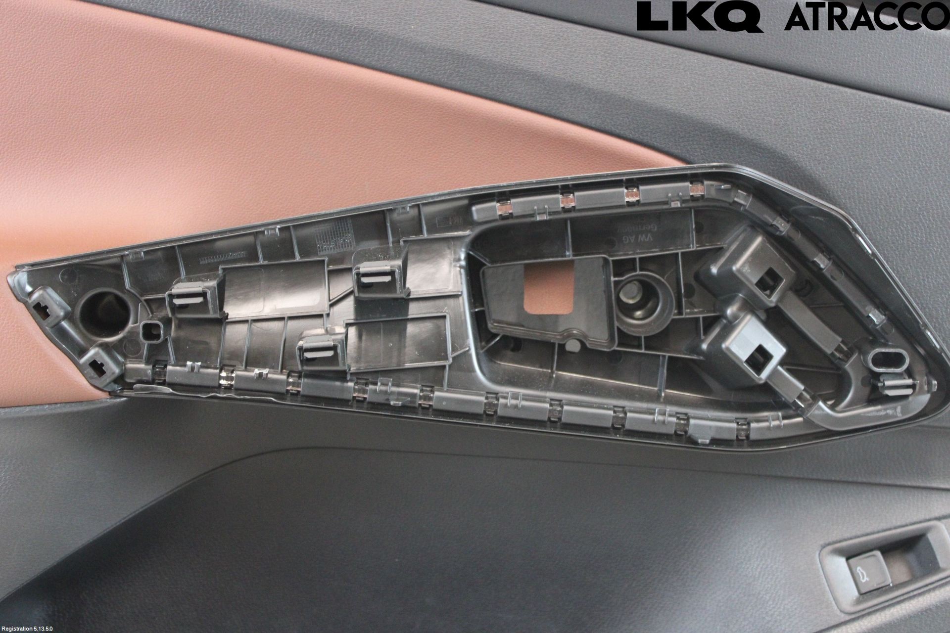 Volkswagen VW ID.4 21- Dörrklädsel Vä