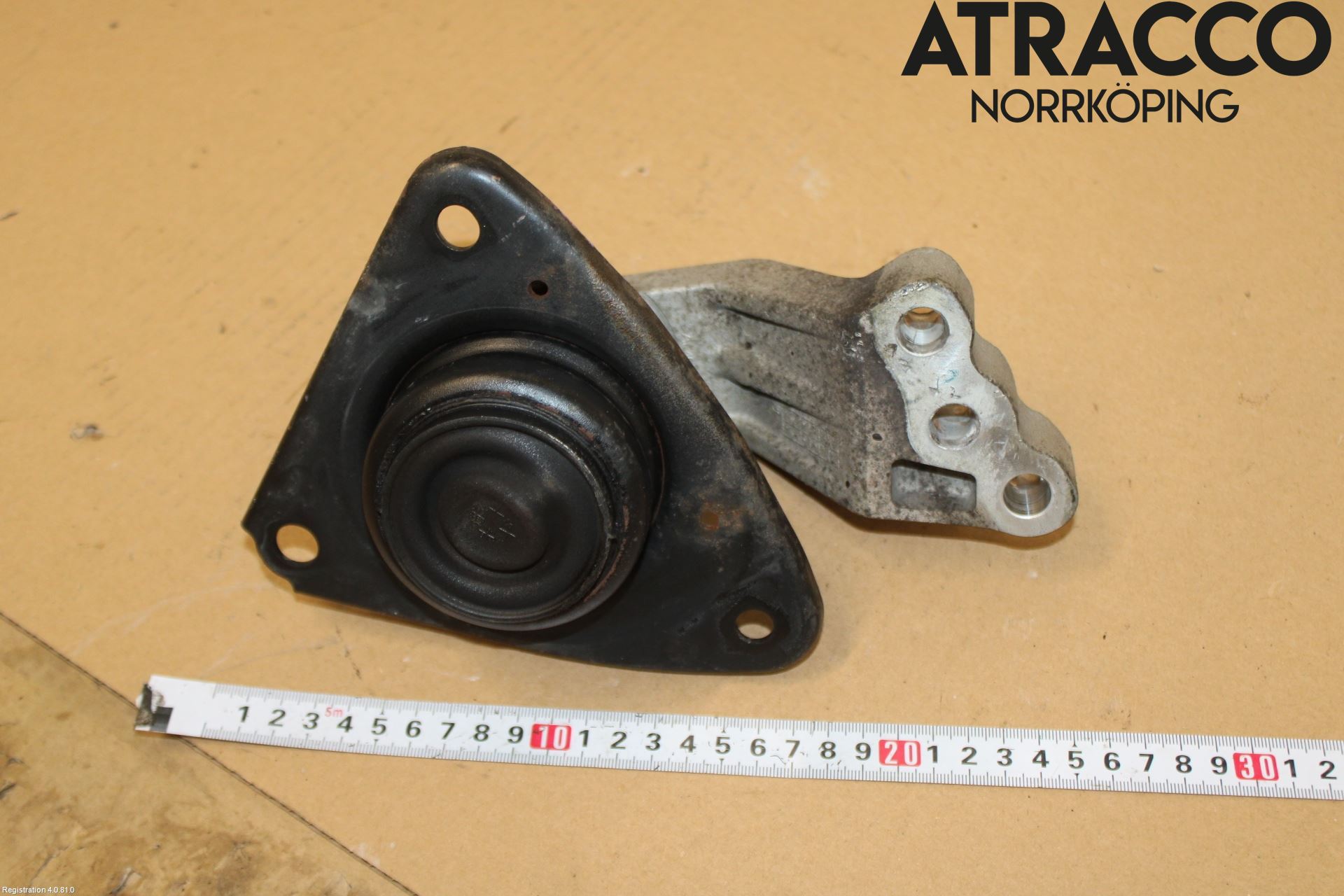 Kia CEED 06-12 Motorfäste