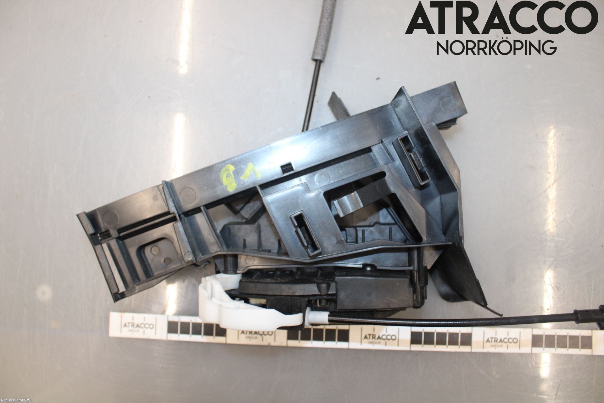 Ford FOCUS 15-18 Låskista-Dörrlås