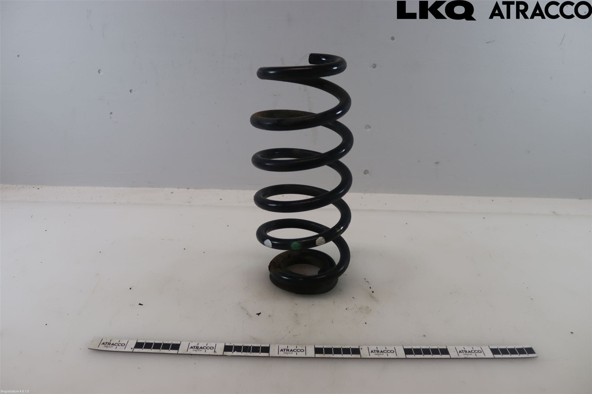 Toyota AVENSIS 09-15 Fjäder Bak