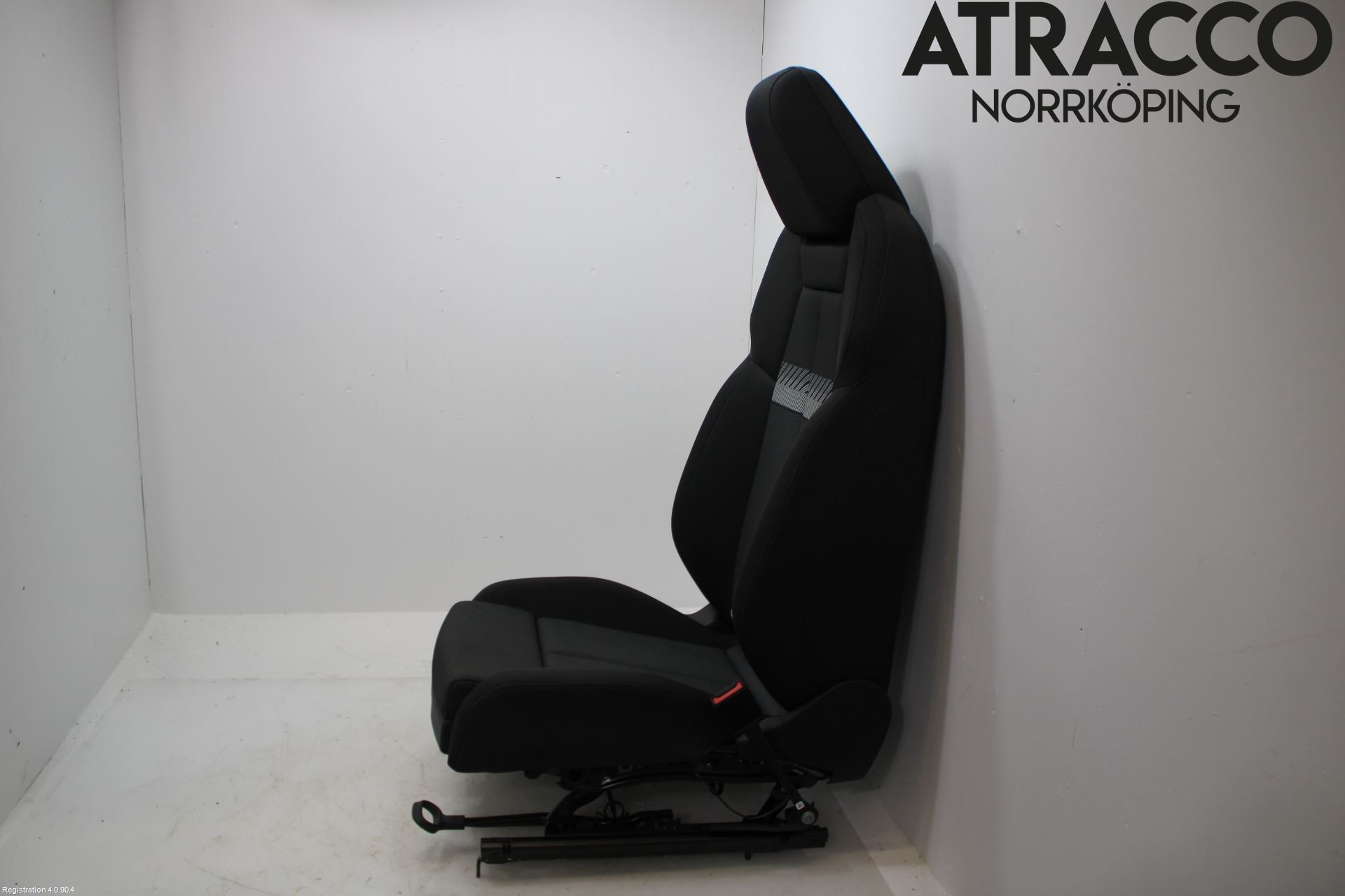 Audi Q4 E-TRON FZ 22- Inredning Stol Fram Hö